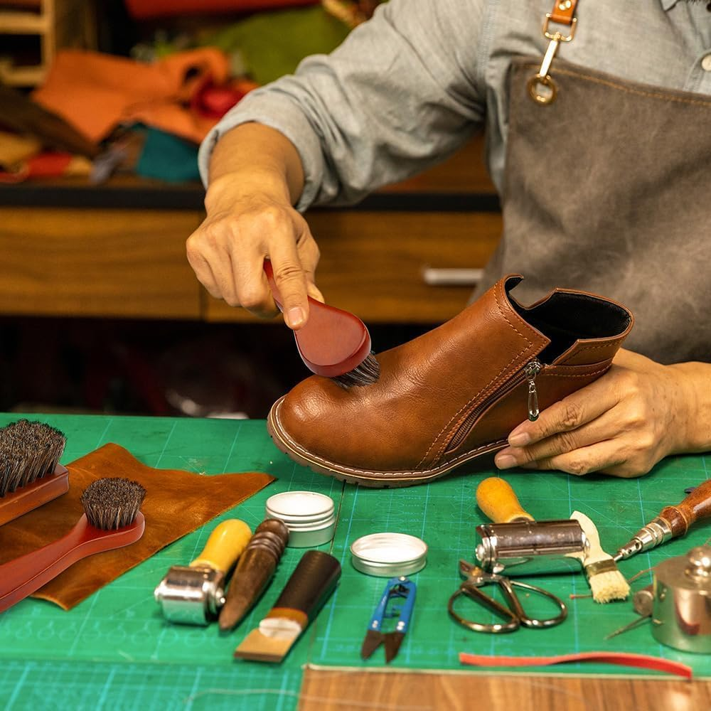 AHGXG Horse Hair Brush Set, 2 Pieces, Soft Bristles, Long Handle, Brown, Leather Cleaning Tool with Anti-Static and Strong Water Absorption image number 3