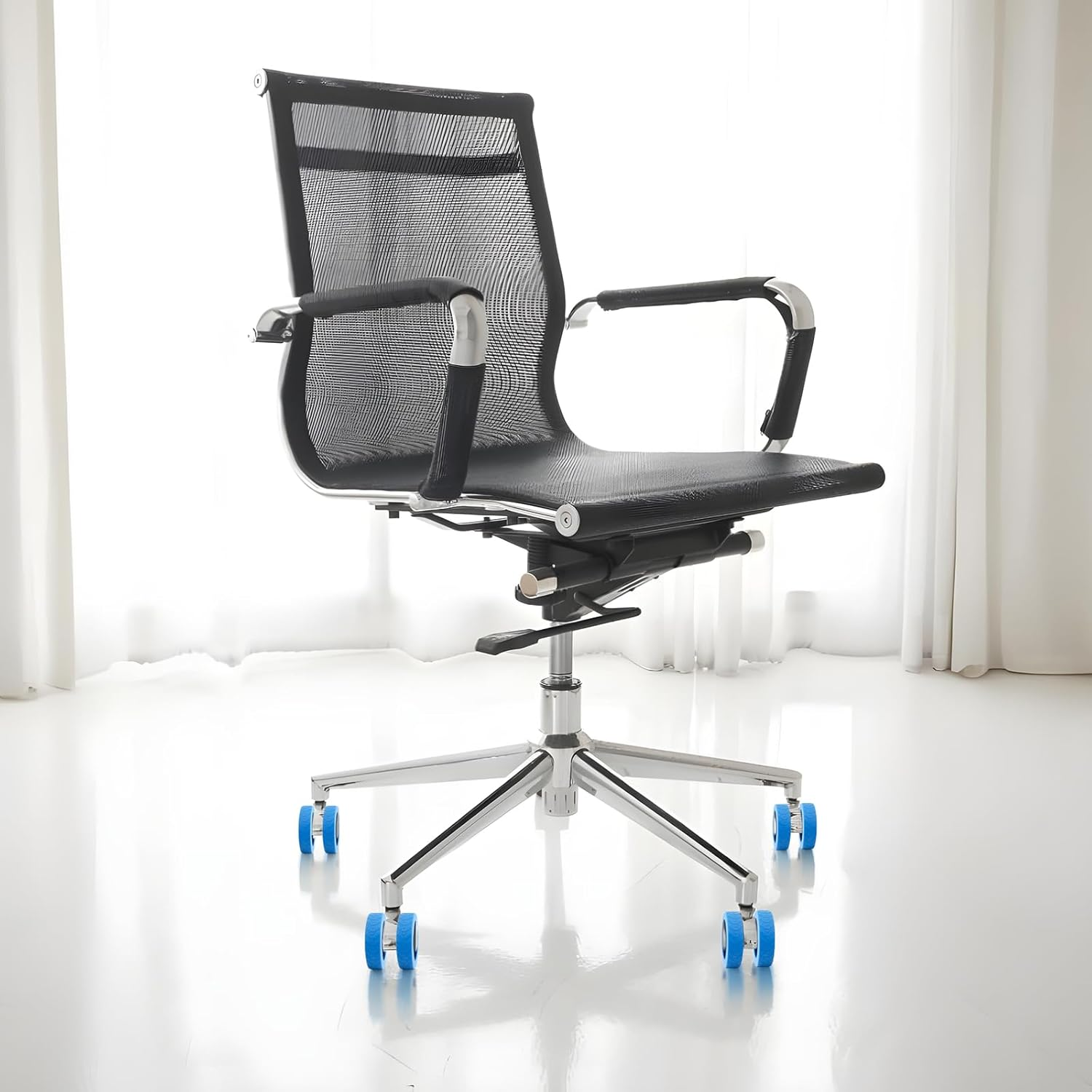 HAIKING Luggage Wheels Covers, 16 PCS Silicone Reduce Noise Luggage Accessories for Most Spinner Wheels Suitcase (5 X 1.5Cm/1.96 X 0.59In) image number 3