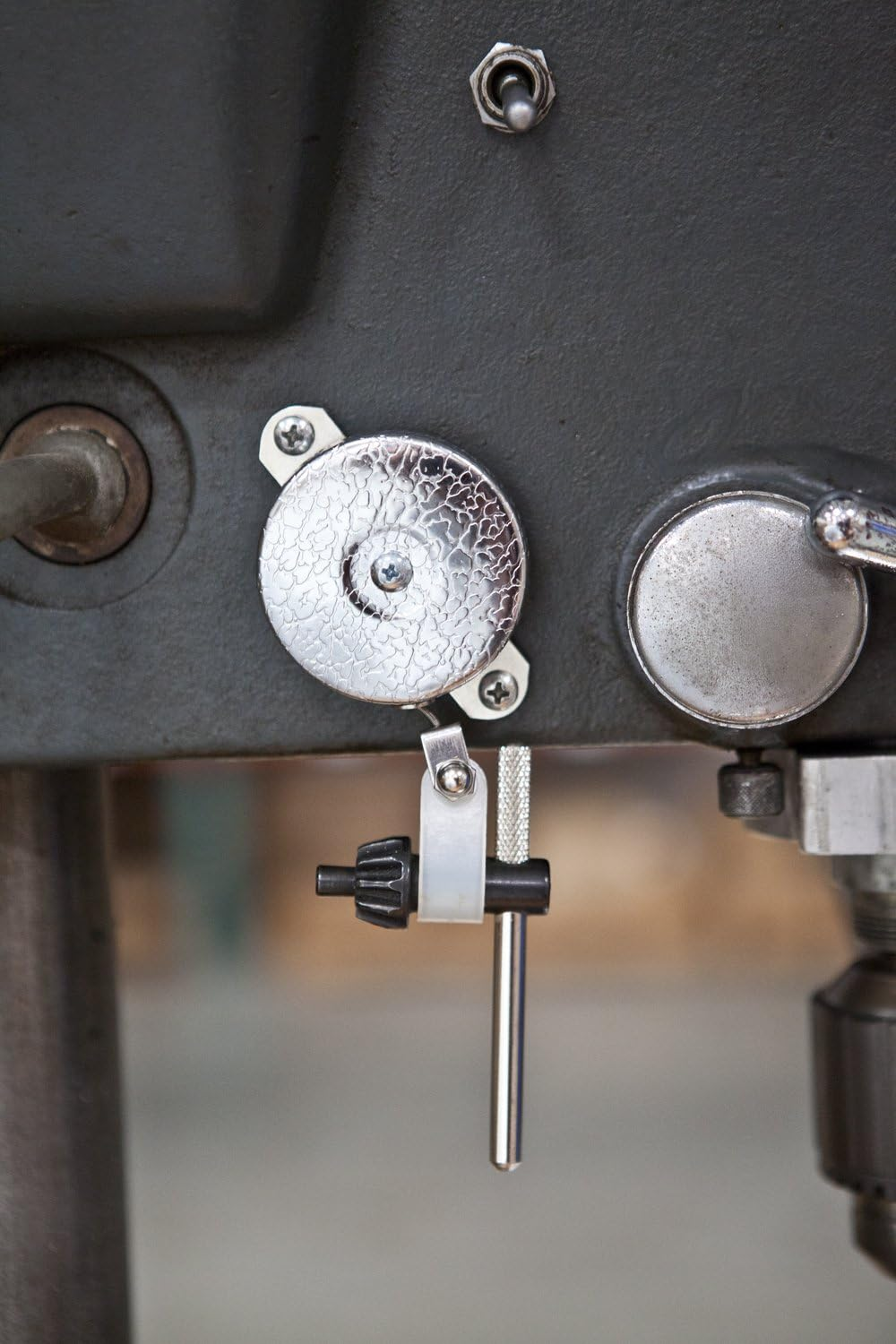 KEY-BAK Industrial Retractable Reel with 48" Stainless Steel Cable, Steel Bracket Back, Chrome Front, 8 Oz. Retraction, Plastic Hose Clamp image number 1