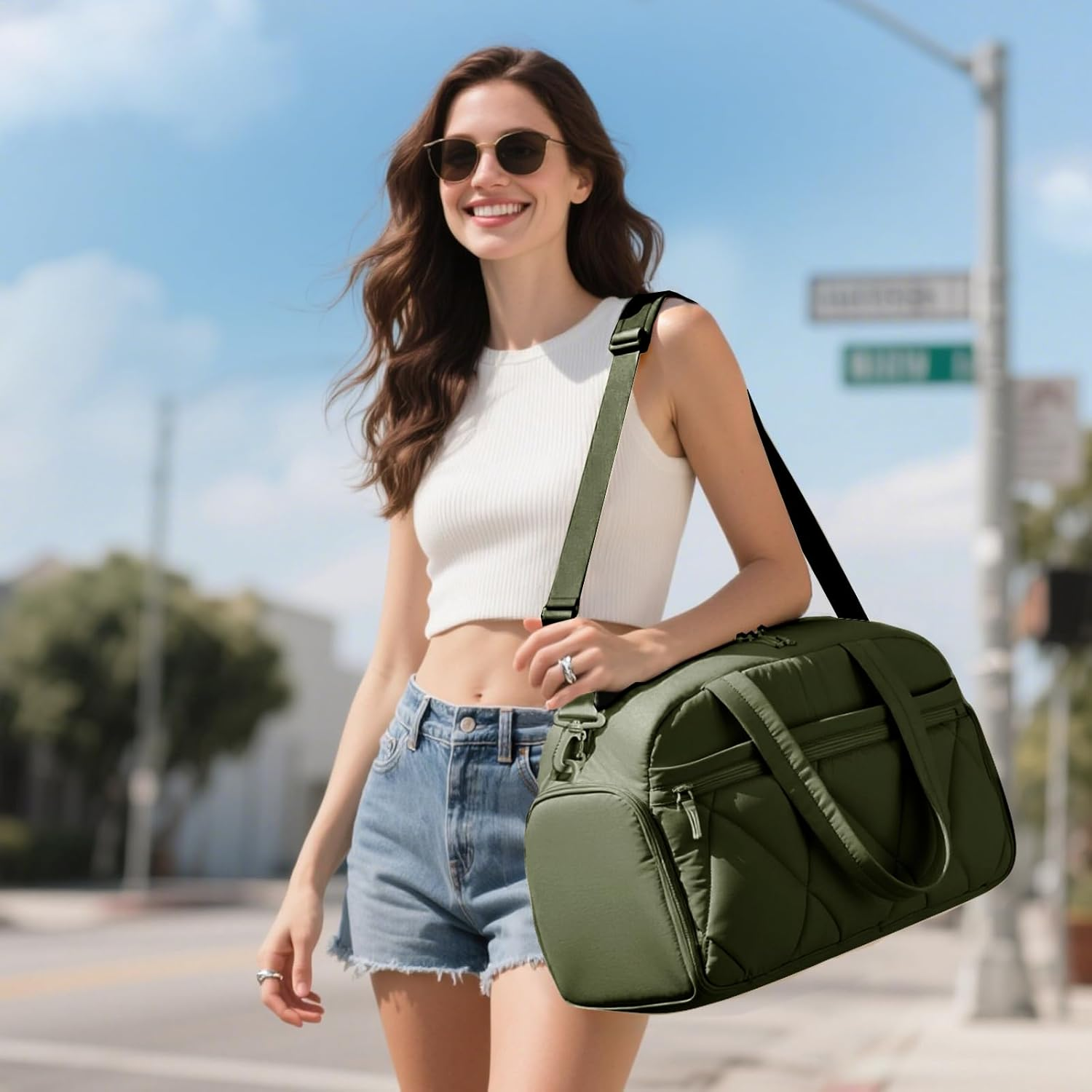 Lekespring Gym Bag for Women, Puffer Travel Duffle Bag with Shoes Compartment & Wet Pocket, Carry on Tote Bag for Weekender, Overnight, Sport, Green, Medium, Lightweight image number 2