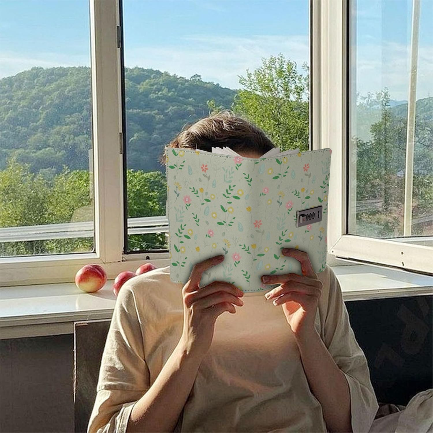 MGGAO Diary with Lock, Locked Journal for Women Girls, Refillable Water-Proof PU Leather Journal with 224 Lined Paper, B6 Secret Personal Daily Journal, Stylish Silver Locking Diary image number 5