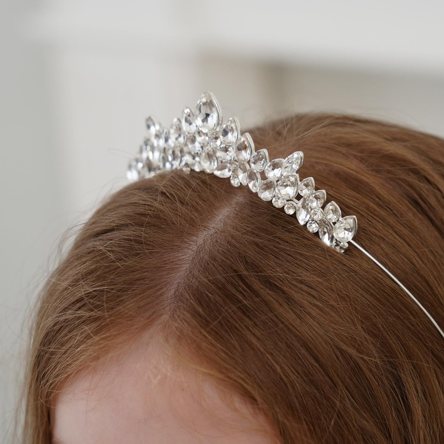 Lovelyshop Crystal Bridal Tiara Headband, Leaf Design Crown for Wedding, Prom, Special Events (15+)