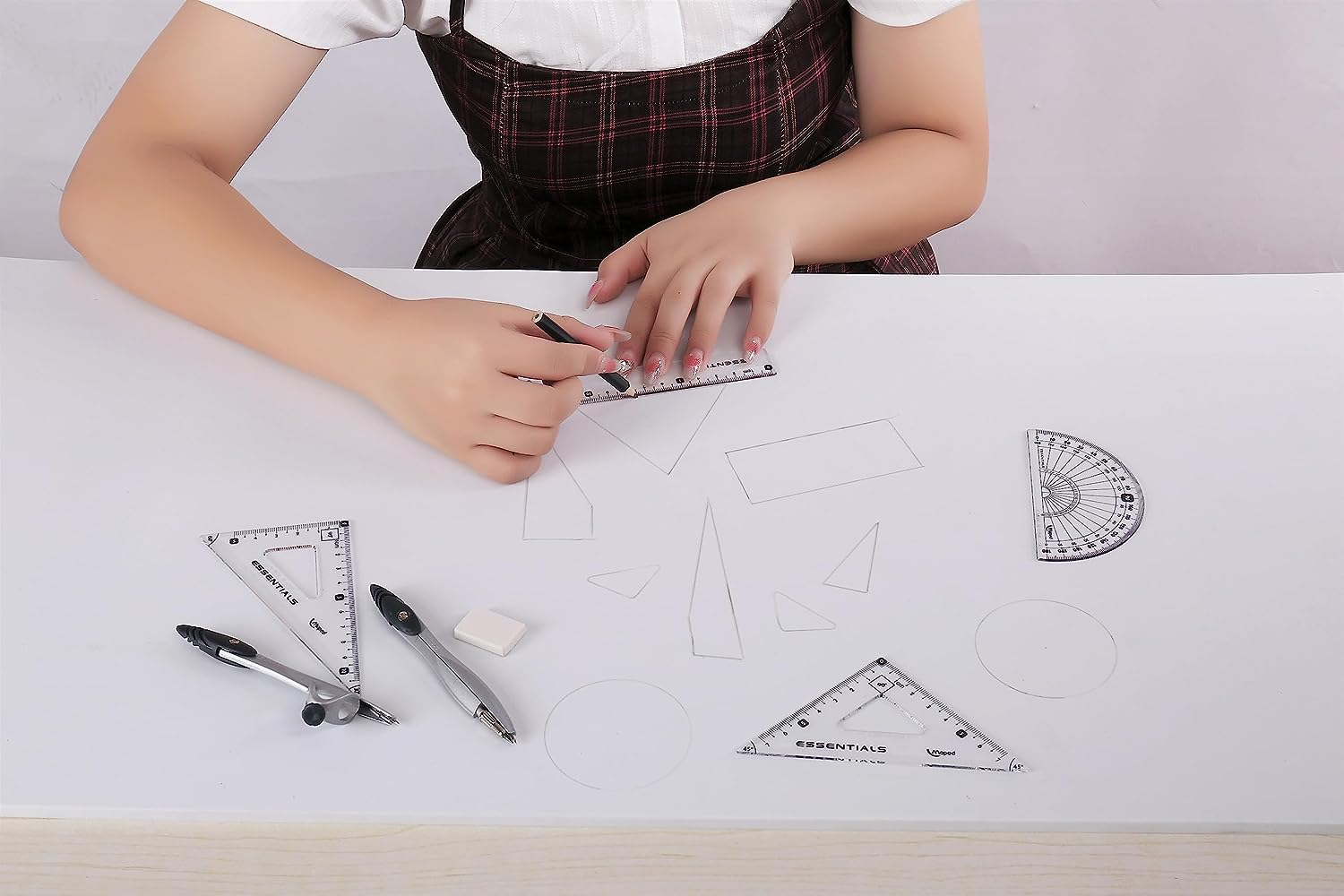 EVA Foam 5Mm, Cosplay Foam Roll 16 X 59In (6.5Sqft) Black, Suitable for Large Foam Cosplay Modeling, DIY Projects, Crafts,Ultra High Density 90 Kg/M3. image number 6