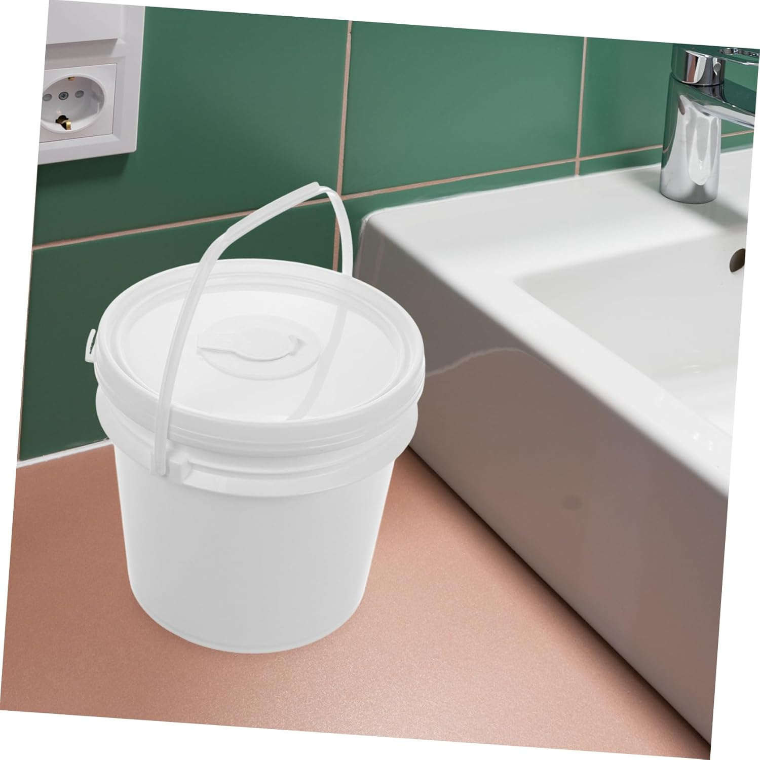 Wipes Dispenser Container 4L Portable Baby Wipe Holder Refillable Plastic Bathroom Wet Tissue Holder Flushable for Car and Nursery Use image number 4