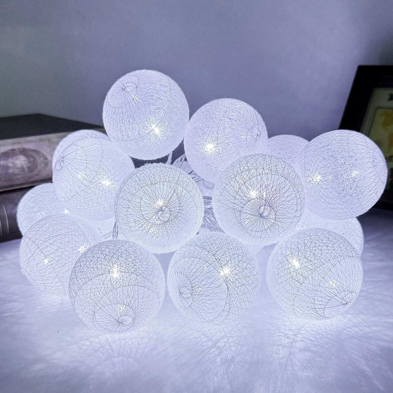 LED Fairy Lights Cotton Balls, 1.5 M 10 LED Balls Fairy Lights, Battery Operated, Cotton Ball Fairy Lights for Christmas, Wedding, Children'S Room, Party Decoration