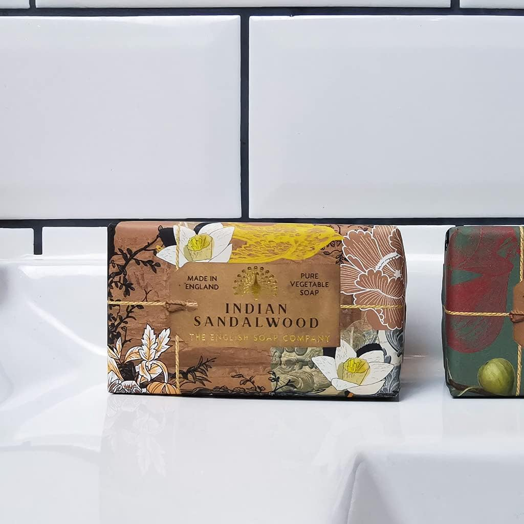 The English Soap Company Anniversary Wrapped Soap Bar, Sandalwood Shea Butter Soap Bar, Moisturising Soap Bar for Face and Body, Indian Sandalwood Scent 190G image number 2