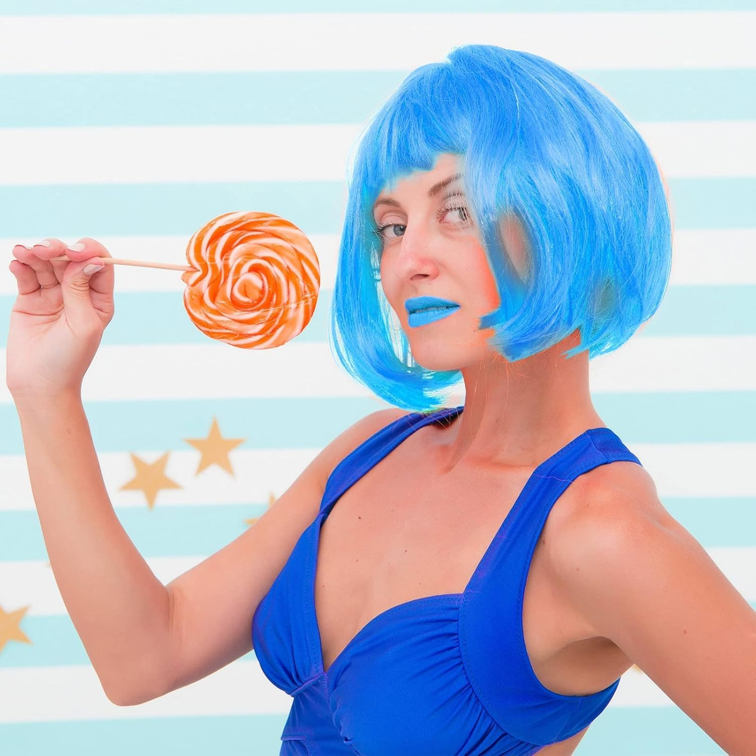 HENWUBEI Sky Blue Bob Wig,Sky Blue Wigs for Women with Double Heart Sunglasses and W-Ig Net Bag,Colourful Wig Perfect for Cosplay, Party, Hall-Oween,Fashionable and Comfortable image number 3