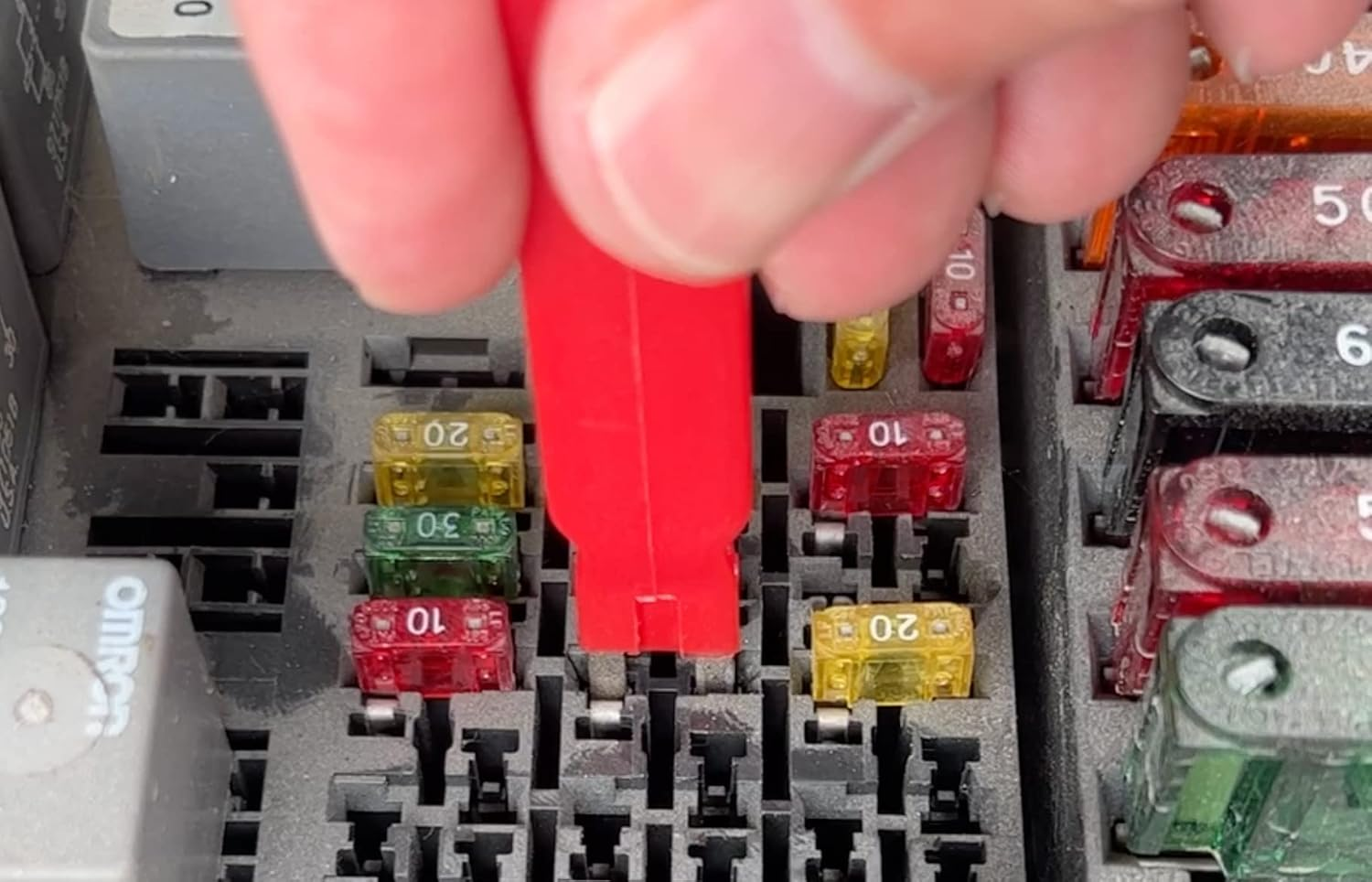 Lisle 55040 Fuse Puller & Terminal Cleaner, 2 Pc.