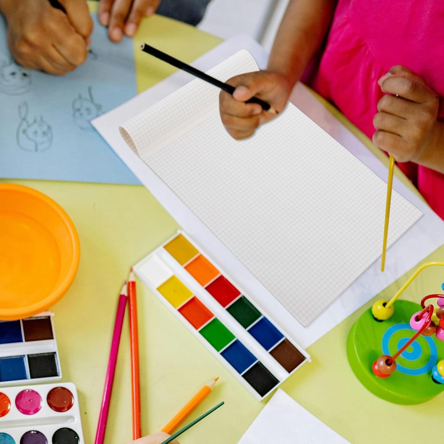 JEWEDECO Multi-Purpose Grid Paper Pad Heavy Duty Notebooks for Math Engineering School 100 Sheets A4 Size Portable image number 4