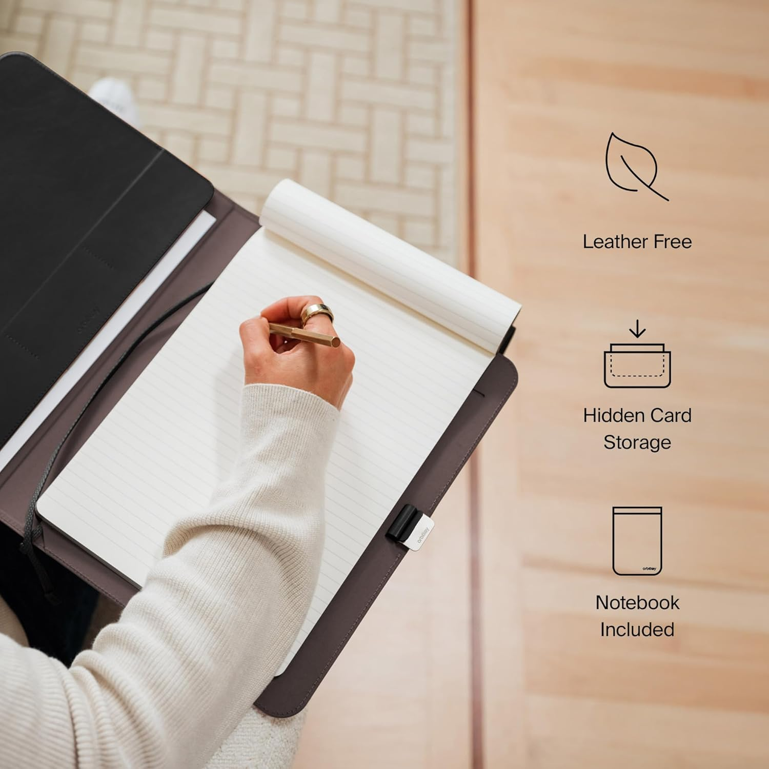 Orbitkey Compendium &ndash; Premium Vegan Leather & Recycled Fabric &ndash; Leather-Free Notebook Cover - Elastic Cord Closure, Hidden Card Slots & Pen Holder &ndash; Professional Organiser & Document Folio (Black, A4)