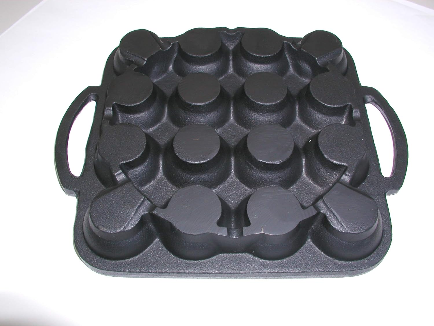 Ikenaga Ironworks Living with Iron Tuning Senka Takoyaki 16 Holes, Induction Compatible, Gift Wrapping Specifications - Denkutsu Senka Takoyaki 16 Holes image number 2