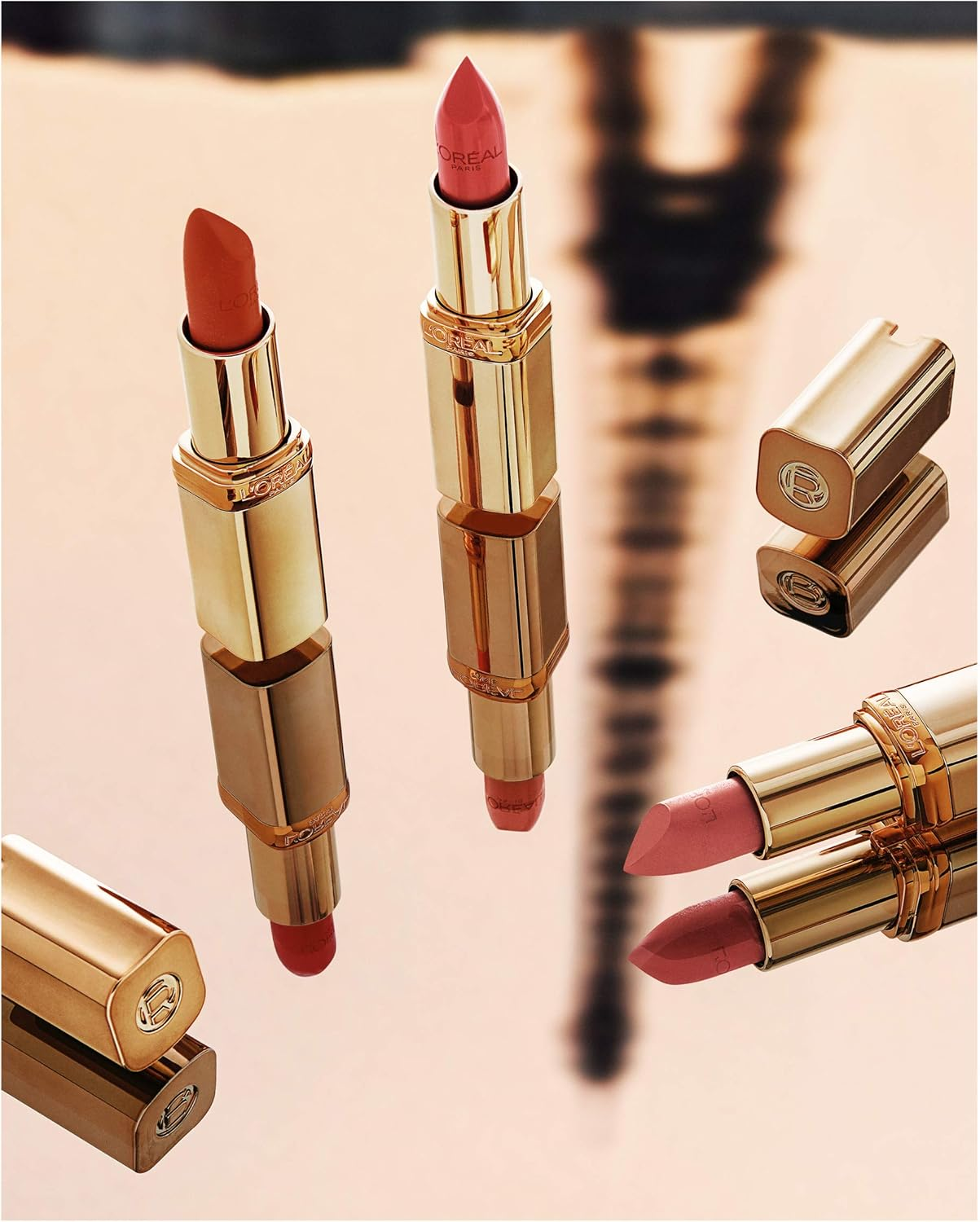 L'Or&eacute;al Paris Color Riche Satin Lipstick with Vitamin E 345 Cristal Cerise image number 5