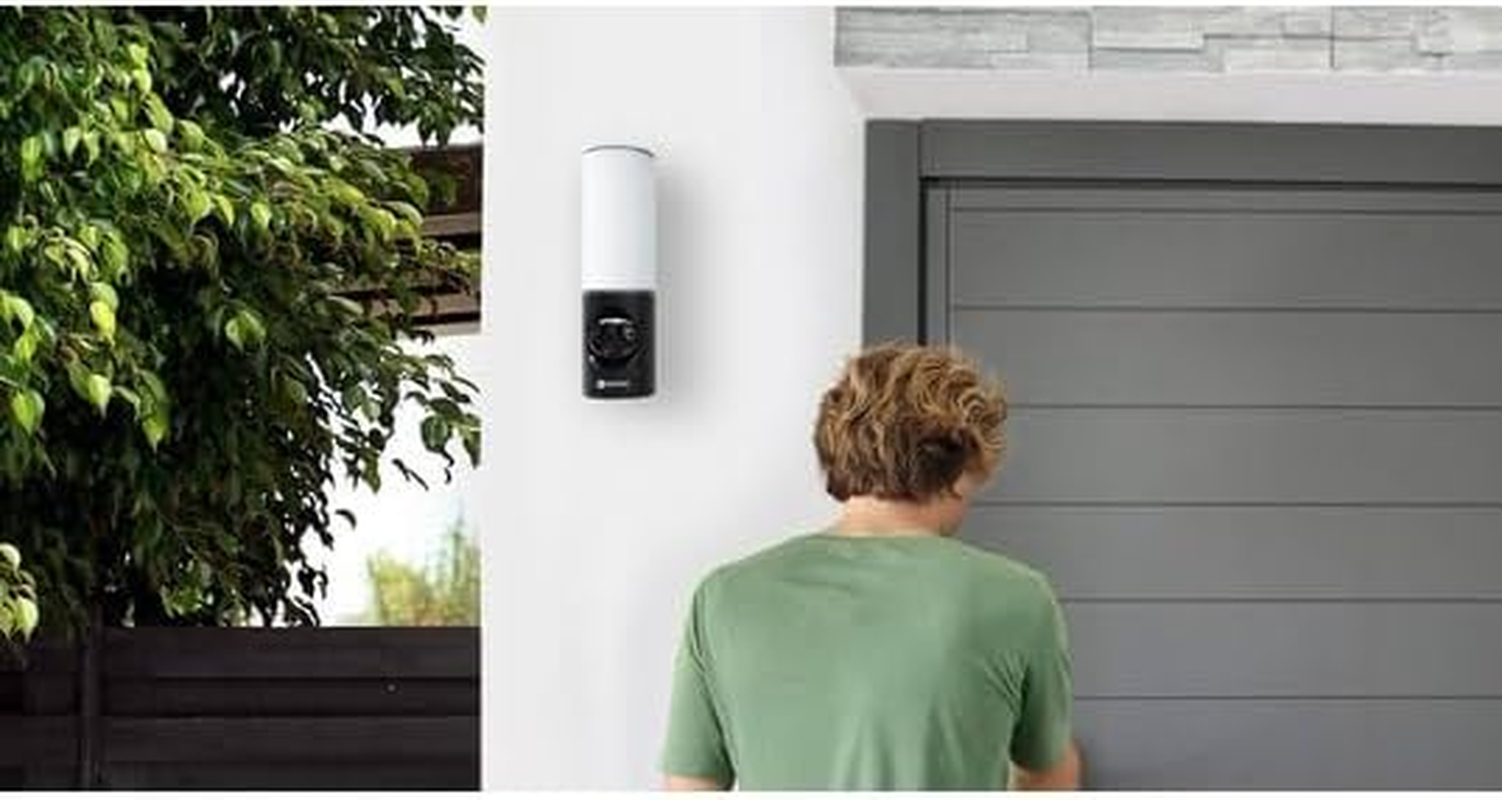 EZVIZ Security Floodlight Camera, 2K+ Outdoor Wifi Security Lights, Color Night Vision, 2-Way Audio, AI Human Detection, APP Control, Built-In 32Gb/Cloud Storage, Waterproof, Works with Alexa LC3 4MP