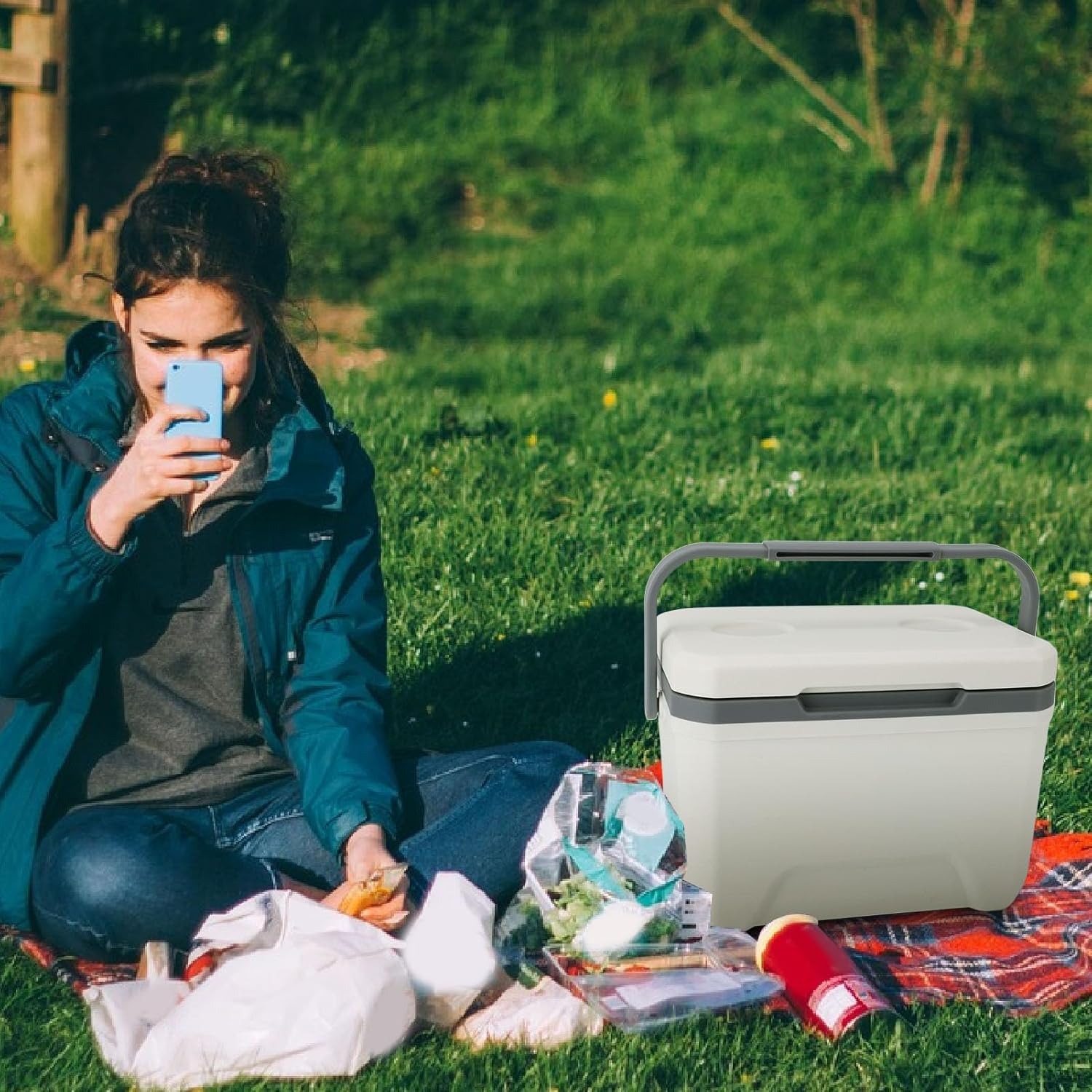 Insulated Portable Cooler, 6L Hard Cooler Car Cooler with Handle, Lightweight Ice Chest Box for Beach Outdoor Camping BBQ Picnic, Hard Camping Cooler Outdoor Cooler, Large Capacity image number 3