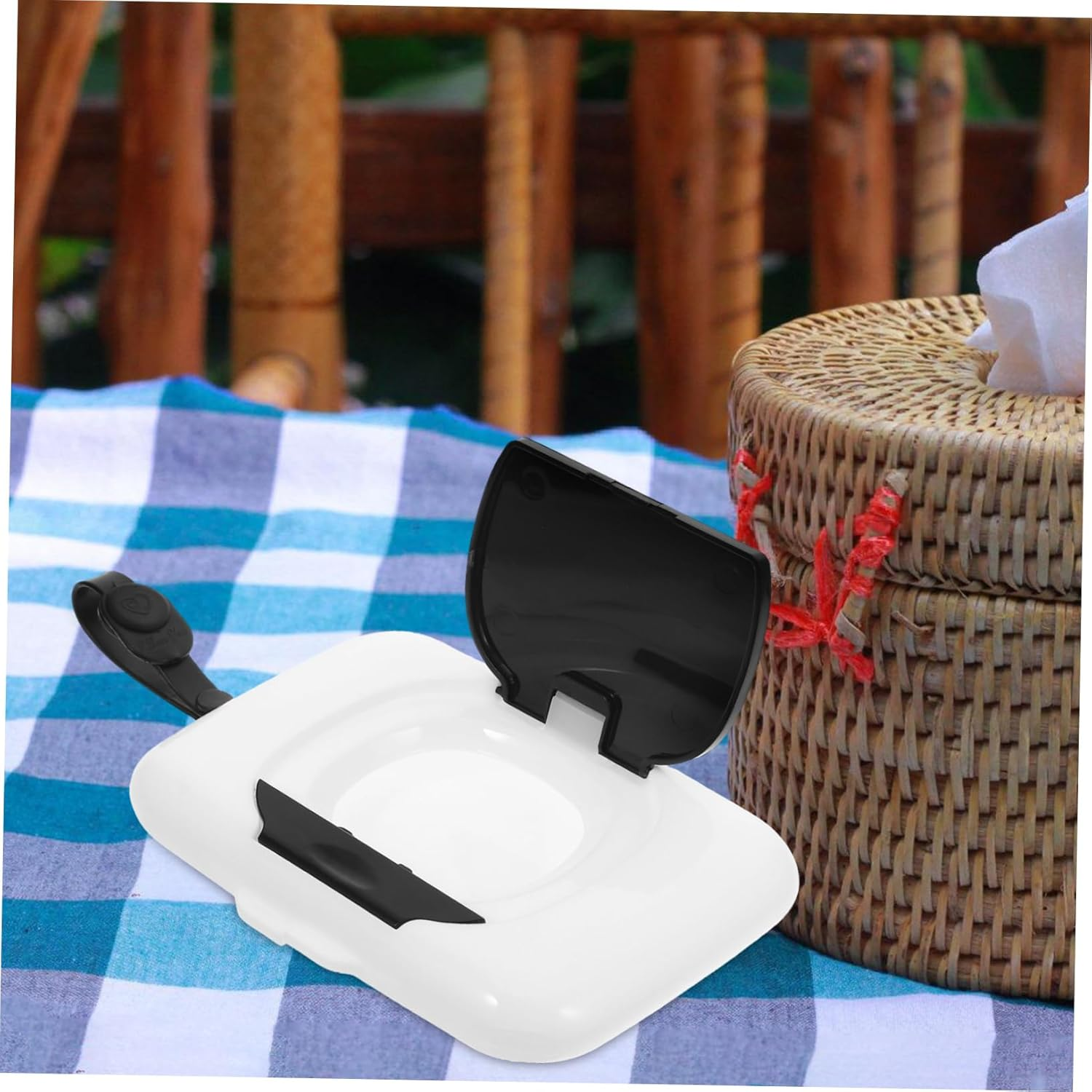 CANIGHT 2Pcs Portable Wipe Dispenser Refillable Travel Wet Tissue Holder for Go Use Compact and Design For image number 4