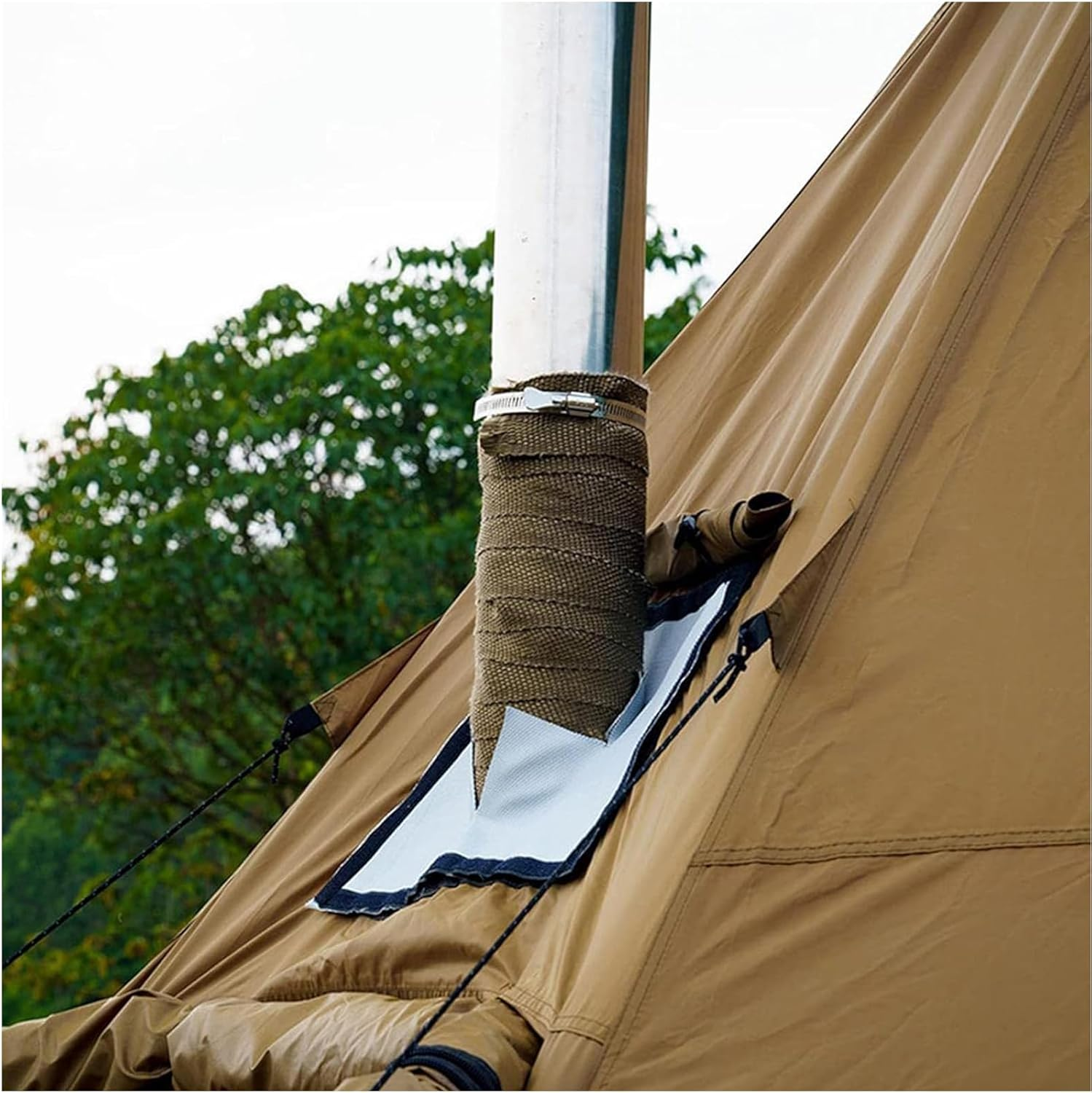 ILLITAN Fireproof Pipe Wrap with 2 Clamps Stovepipe Ribbon 5 M*5Cm, 800-1200&deg;C image number 2