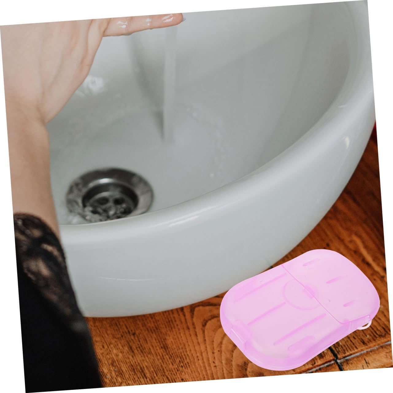 HANABASS Portable Paper Soap Sheets Travel Hand Cleaning Soap Sheets for Camping Safe Refreshing Compact Box Package image number 2