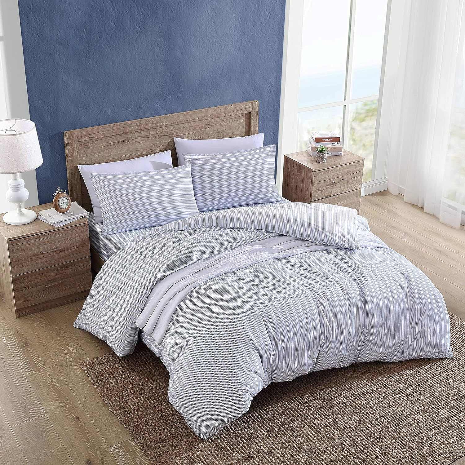 Nautica- King Duvet Cover, Cotton Reversible Bedding with Button Closure, Casual Home D&eacute;cor for All Seasons (Beaux Stripe Blue, King) image number 3