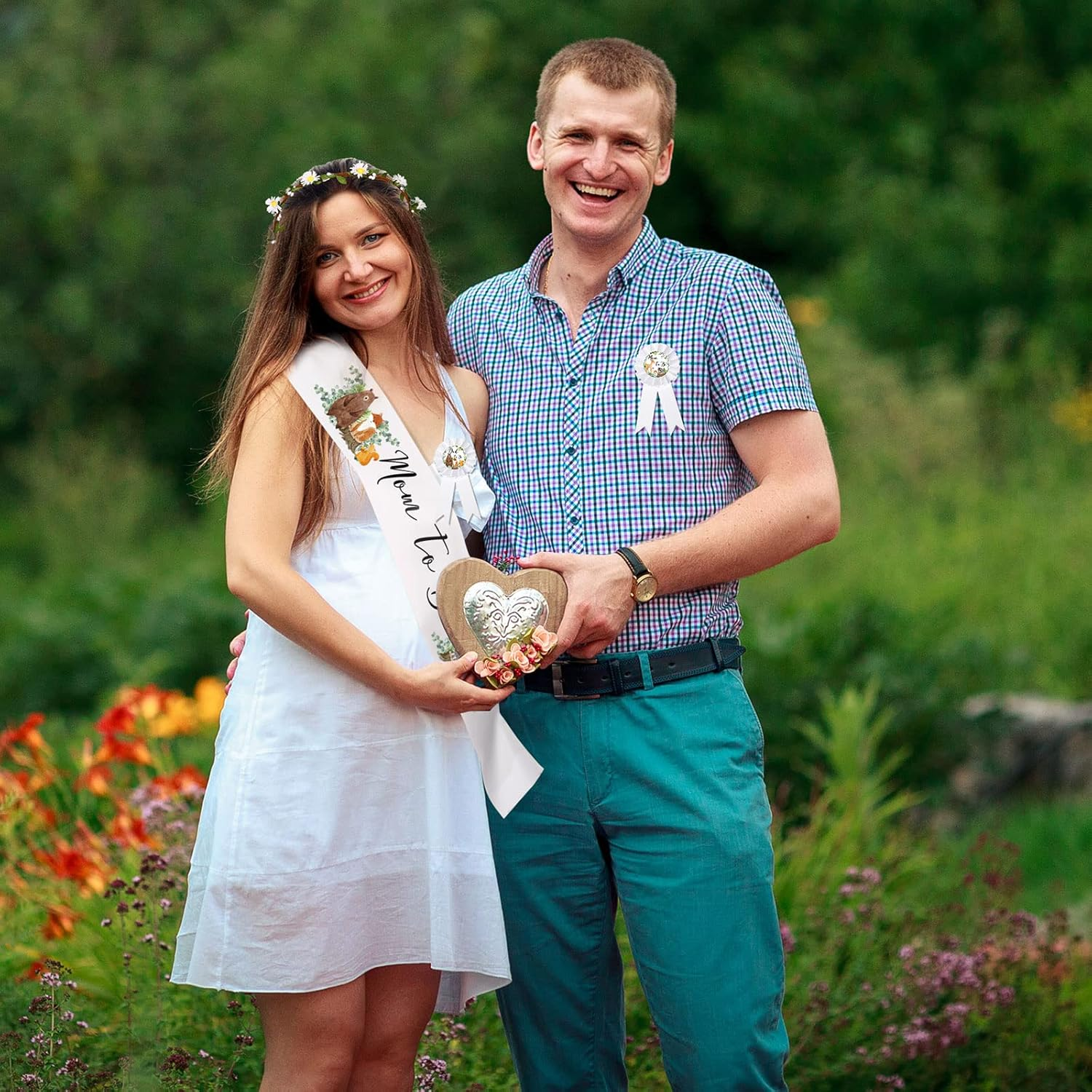 Xinnun 4-Piece Woodland Animal Themed Mom to Be Sash Kit with Sage Green Leaf Flowers Crown, Dad & Mom Badges for Baby Shower Party Favors & Gender Reveal - Pink,Sage image number 5