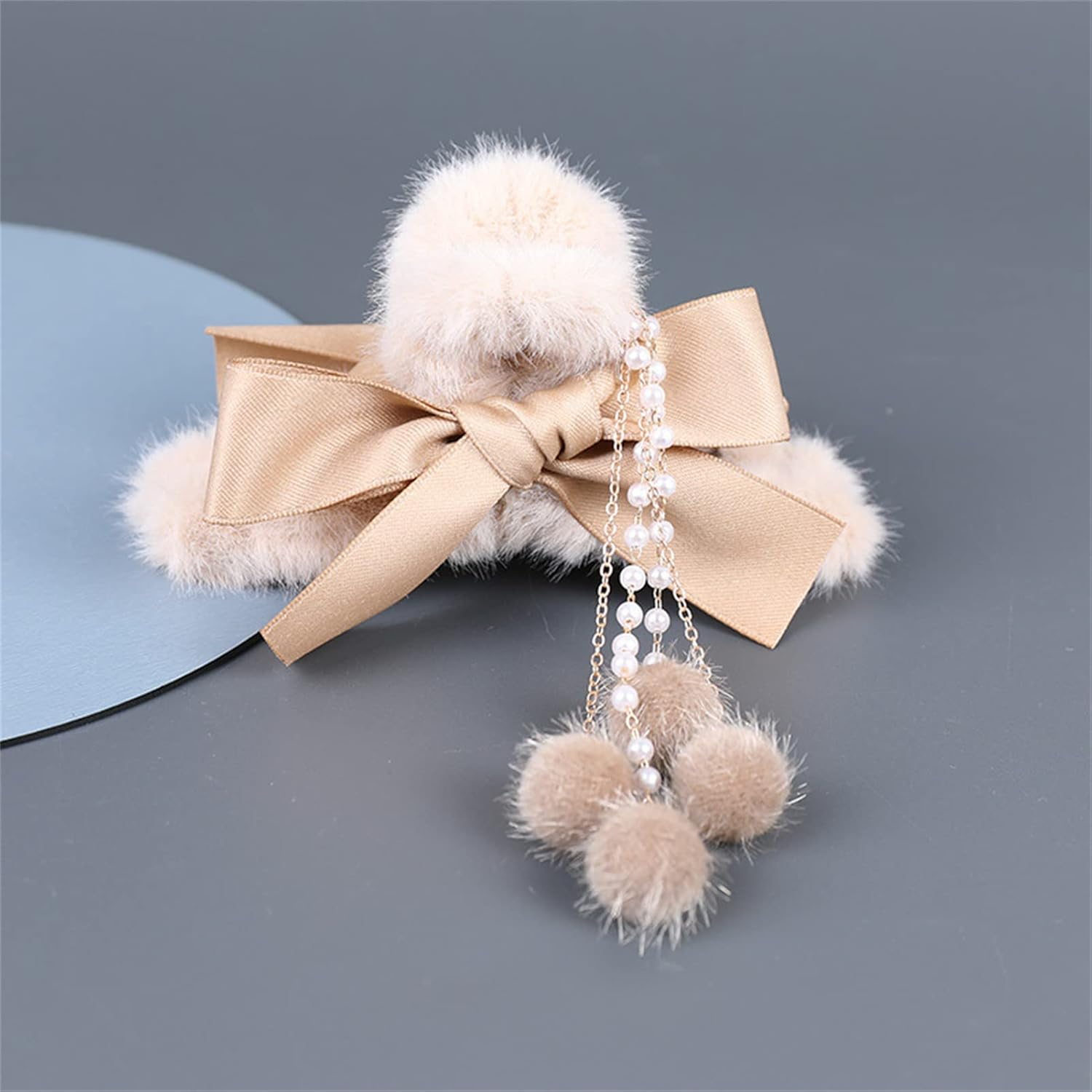 Woman Hair Clips for Winter Use, Girls Women Hair Accessories, Plush Hair Claw Clips,Bowknot image number 1