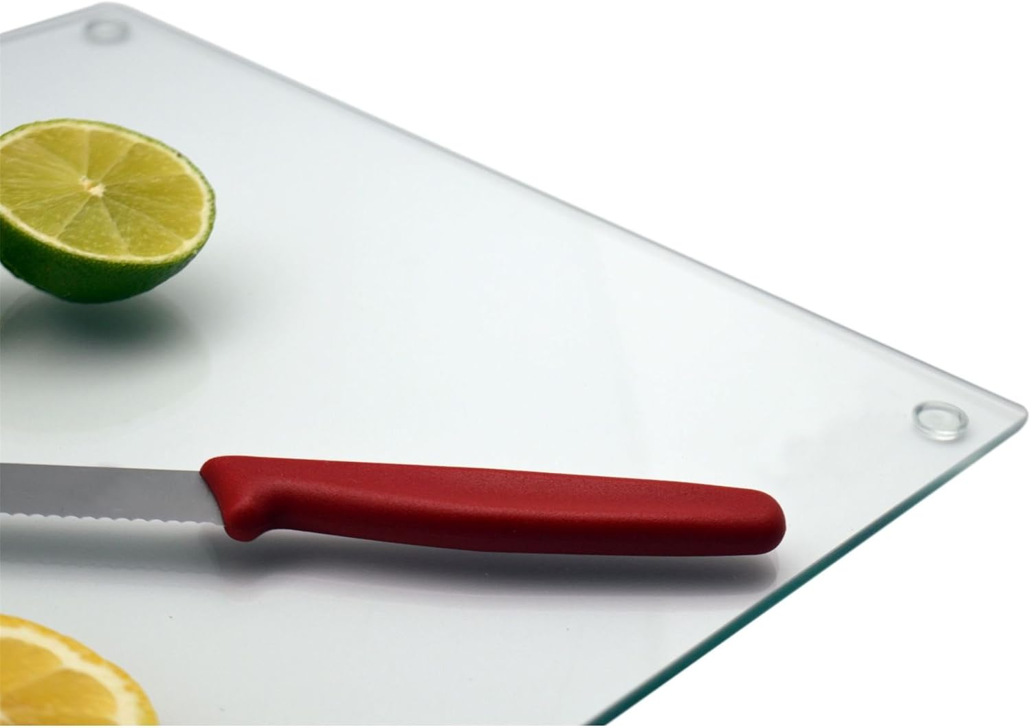 Harbour Housewares Glass Chopping Board - 40X30Cm - Clear - Medium Dining Place Mats Cutting Mat Worktop Saver for Kitchen Cooking, Baking, Vegetable Preparation image number 3