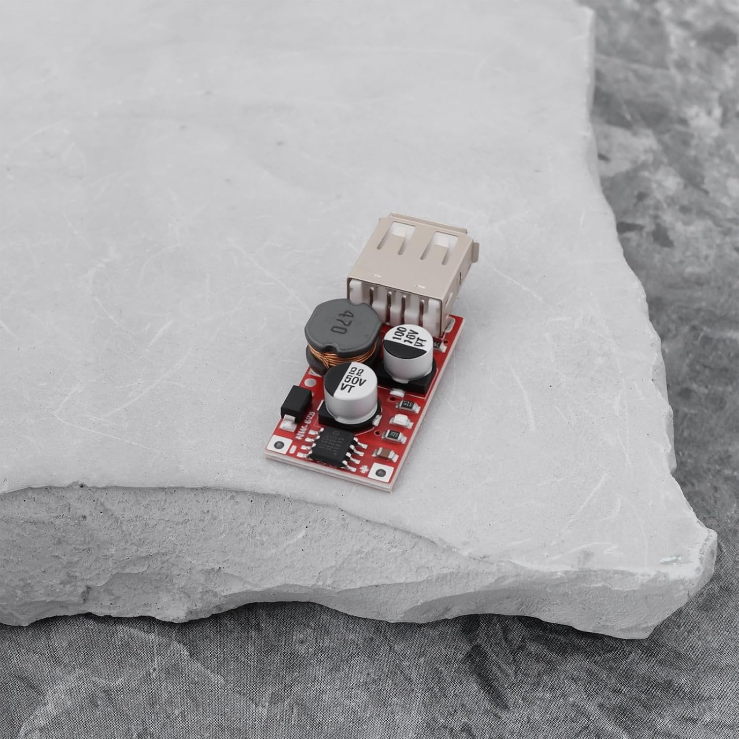 VGOL 5Pcs USB 5V 3A DC Voltage Reduction Module 9V 12V 24V Input 15W DIY Charger Suitable for Power Supply Equipment image number 1