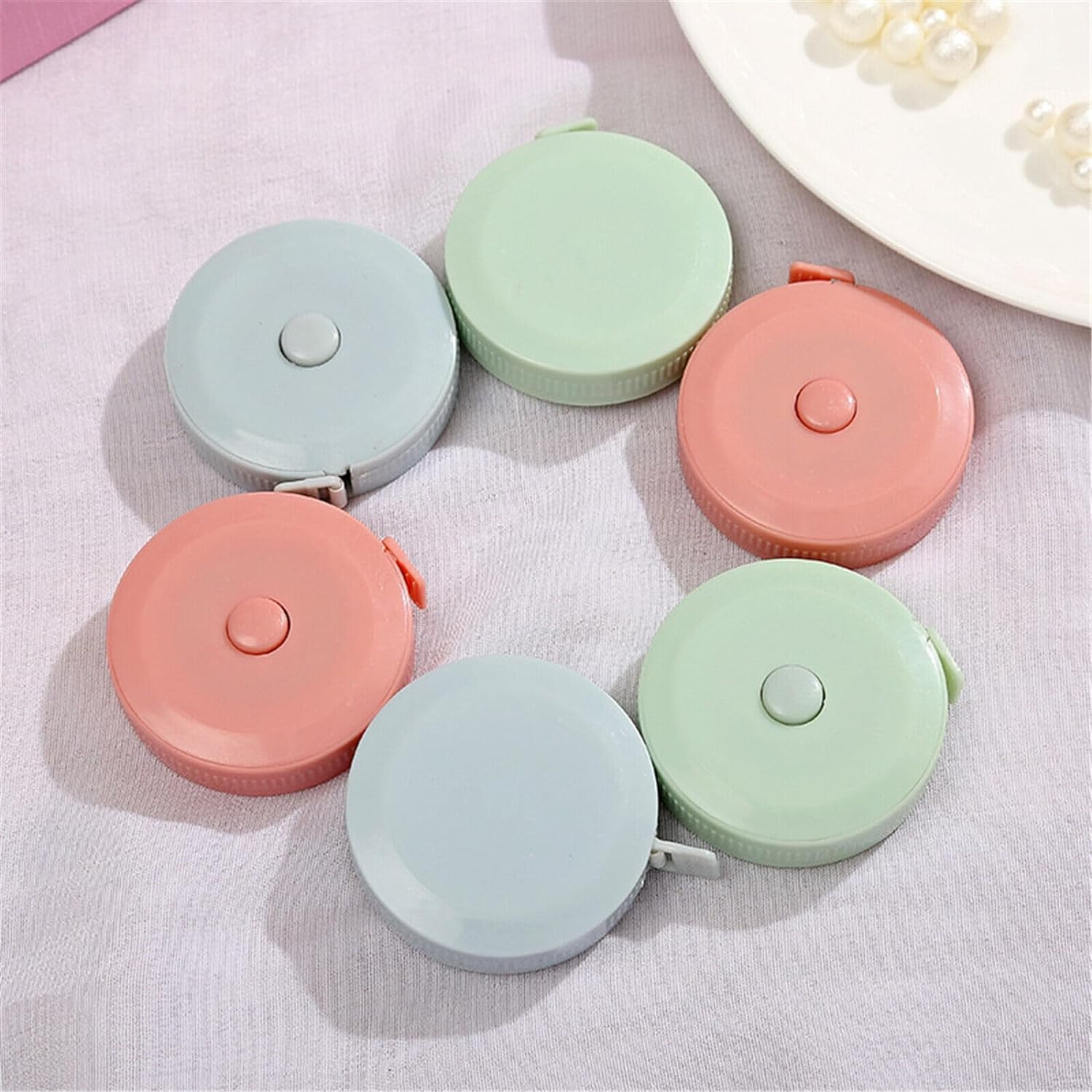 3 Pack Tape Measure Soft Retractable Measuring Tape Soft Mini Fabric Tape Measurefor Body Fabric Sewing Tailor Cloth Knitting Home Craft Measurements.(Pink/Green/Blue) image number 6