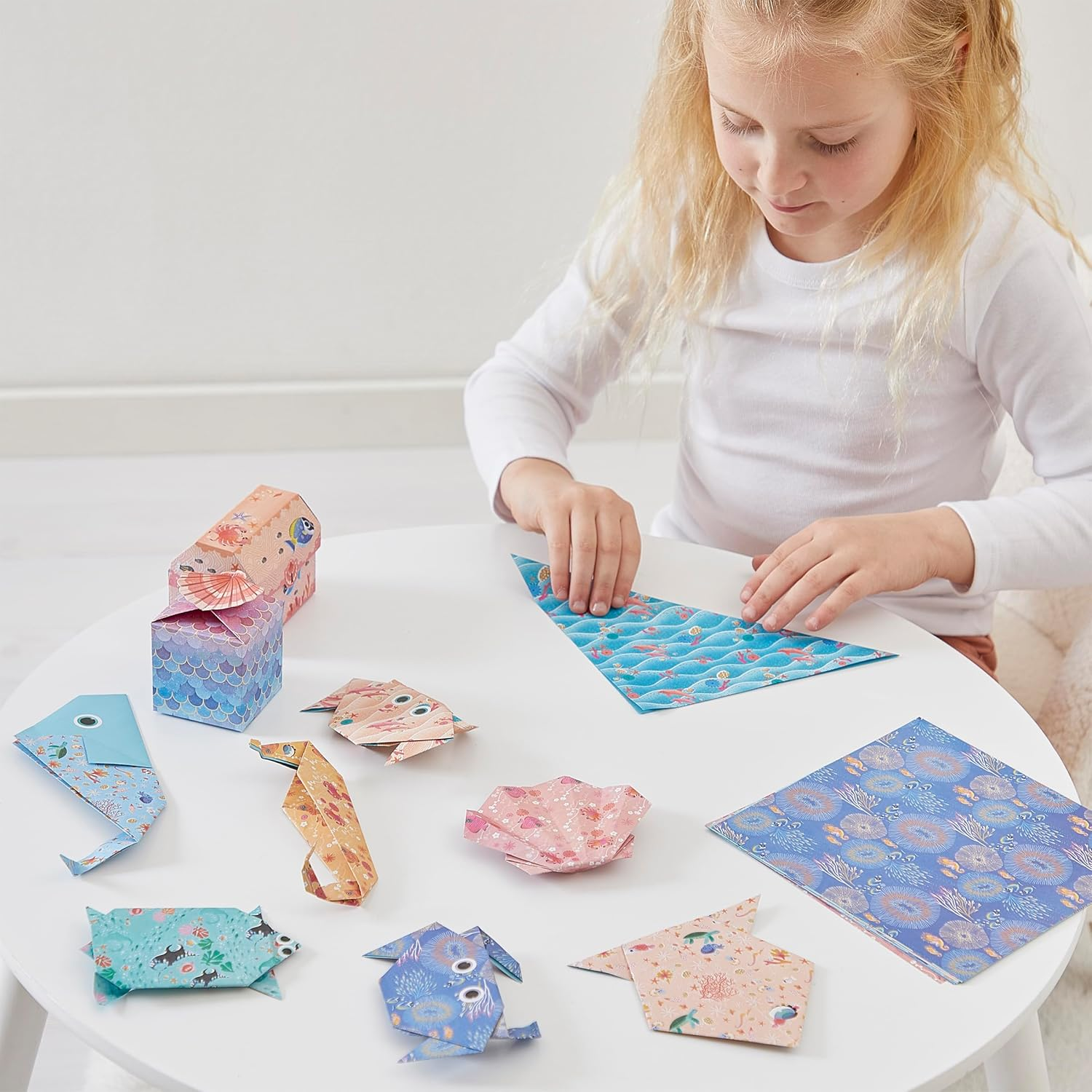 Janod Magic Ocean 2 Boxes and 18 Origamis Shapes Activity Box image number 1