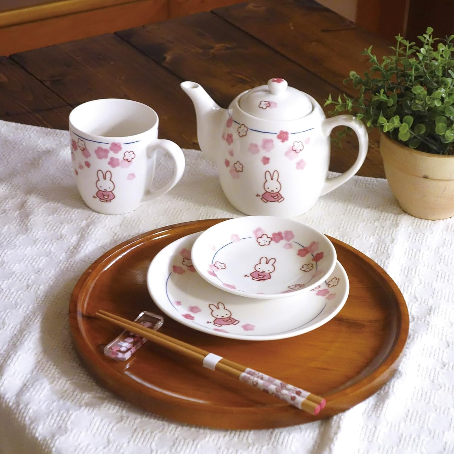 Dick Bruna 418111 Miffy Miffy Mug, Approx. Diameter 3.1 X Height 3.5 Inches (8 X 9 Cm), Tableware, Goods, Miscellaneous Goods, Faint (Flowers), Made in Japan image number 4