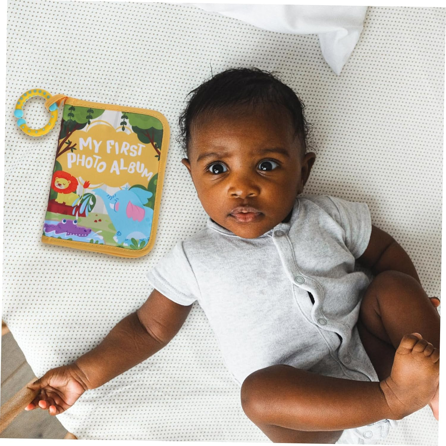 Toyvian Soft Photo Album Fabric Keepsake My First Family with Photo Slots for Newborn Boy Girl Versatile Storage for Keepsakes and Shower Gift image number 1