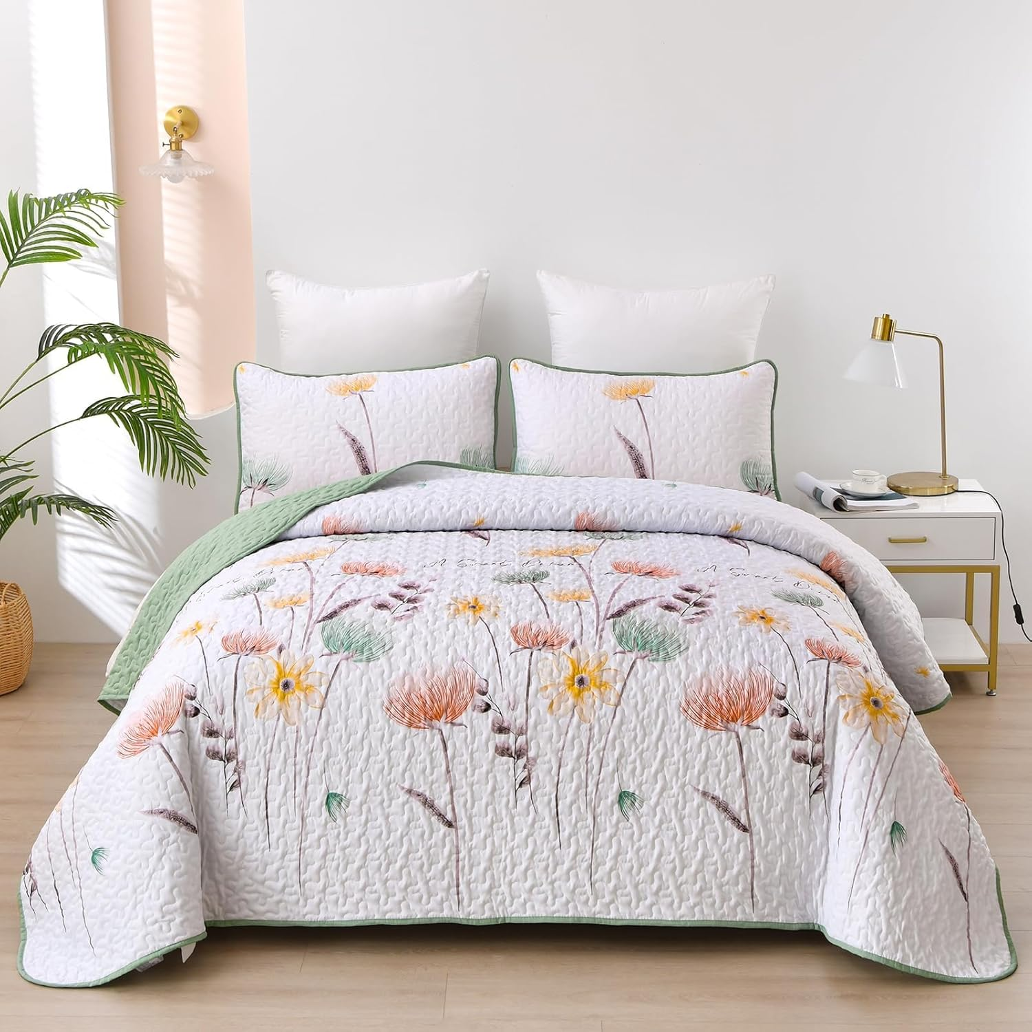 Floral Quilt Set Queen Size,Sage Green Bedspread Coverlet Botanical 3 Pieces Fall Quilts Microfiber Lightweight Bedspreads White Soft Reversible Bed Cover Sets for All Season(Queen, 90"X96")