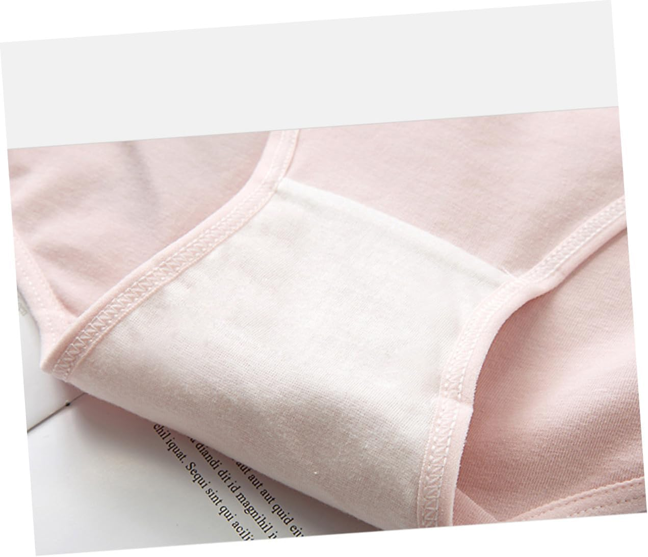 VANZACK 3Pcs High Waist Cotton Maternity Panties with Adjustable Stomach Lift for Pregnant Women Soft Breathable Nursing Underwear in Pale Skin Red and Dark Green image number 4