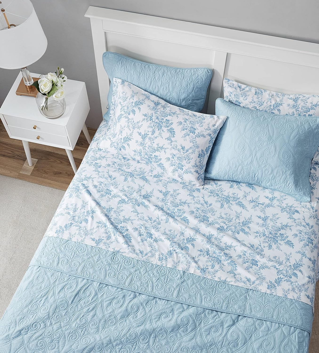Laura Ashley Home - King Sheets, Cotton Flannel Bedding Set, Brushed for Extra Softness & Comfort (Vanessa, King) image number 7