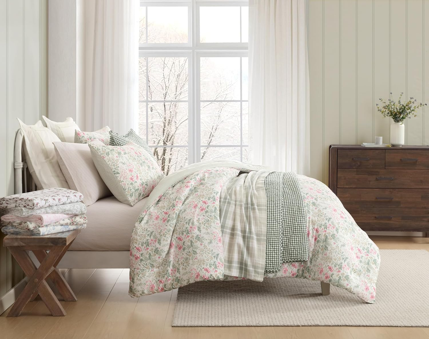 Laura Ashley - Queen Bed Sheets, Cotton Flannel Bedding Set with Matching Pillowcases, Brushed for Extra Softness, Deep Pocket, Oeko-Tex Certified (Mulholland Plaid Green) image number 4