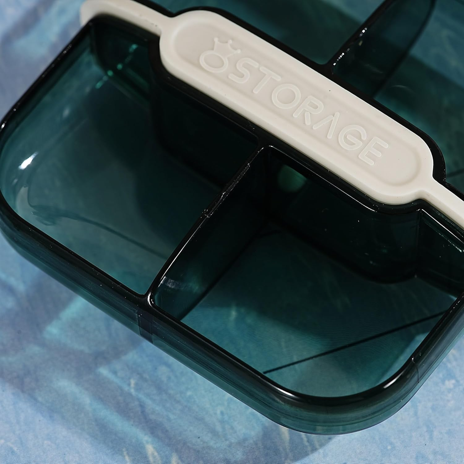 Portable Weekly Pill Organize Compact Travel Medicine Dispenser with Compartments for Daily Medication Managemen (Clear, 4) image number 6