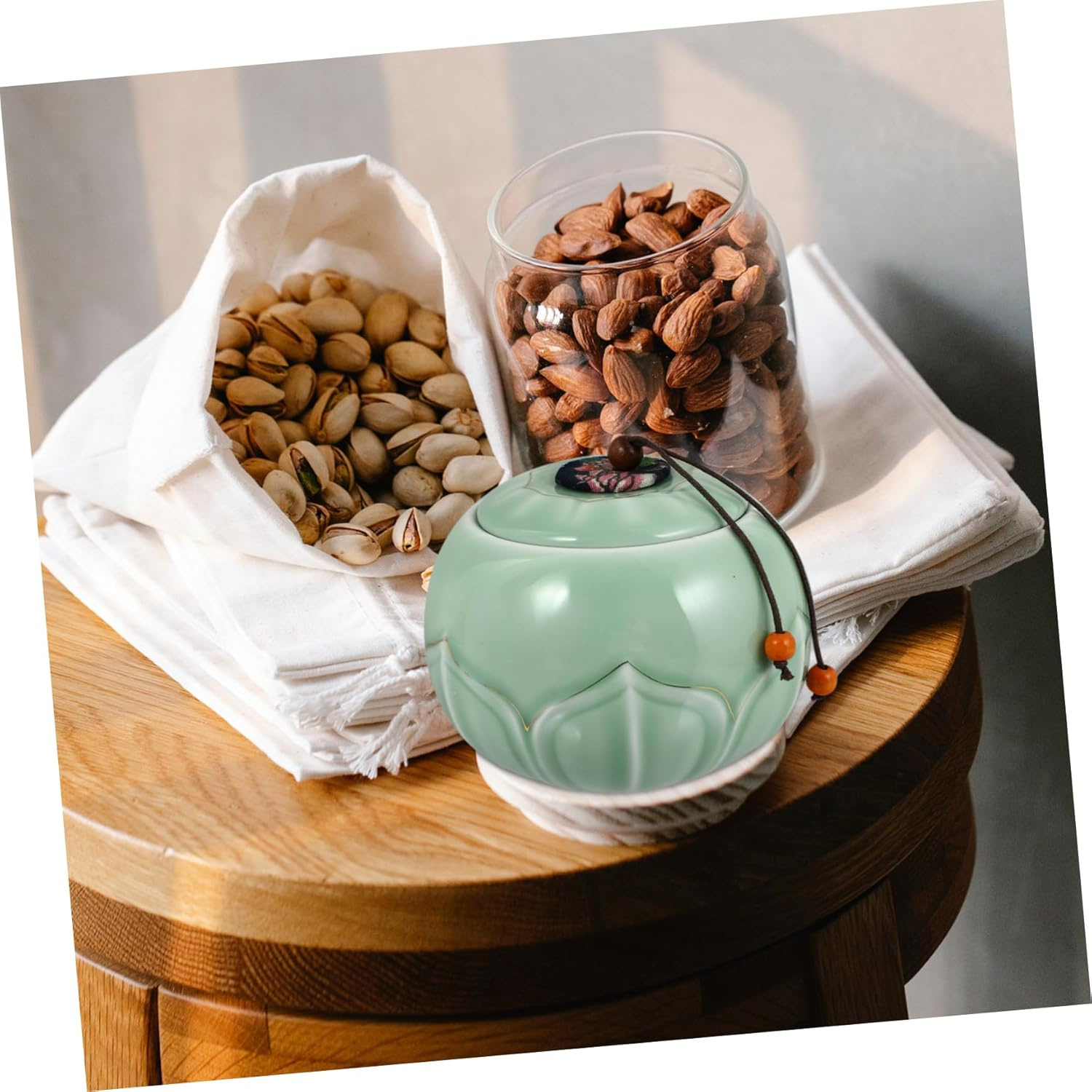 LABRIMP Lotus-Painted Gold Tea Can Creative Tea Storage Pot Sealed Jar for Home Office Use for Canister and Food Storage Needs image number 1