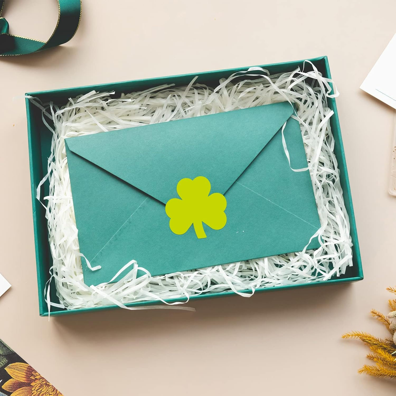 Shamrock Stickers St. Patrick'S Day Sticker Roll for Kids Party Decorations 500Pcs image number 4