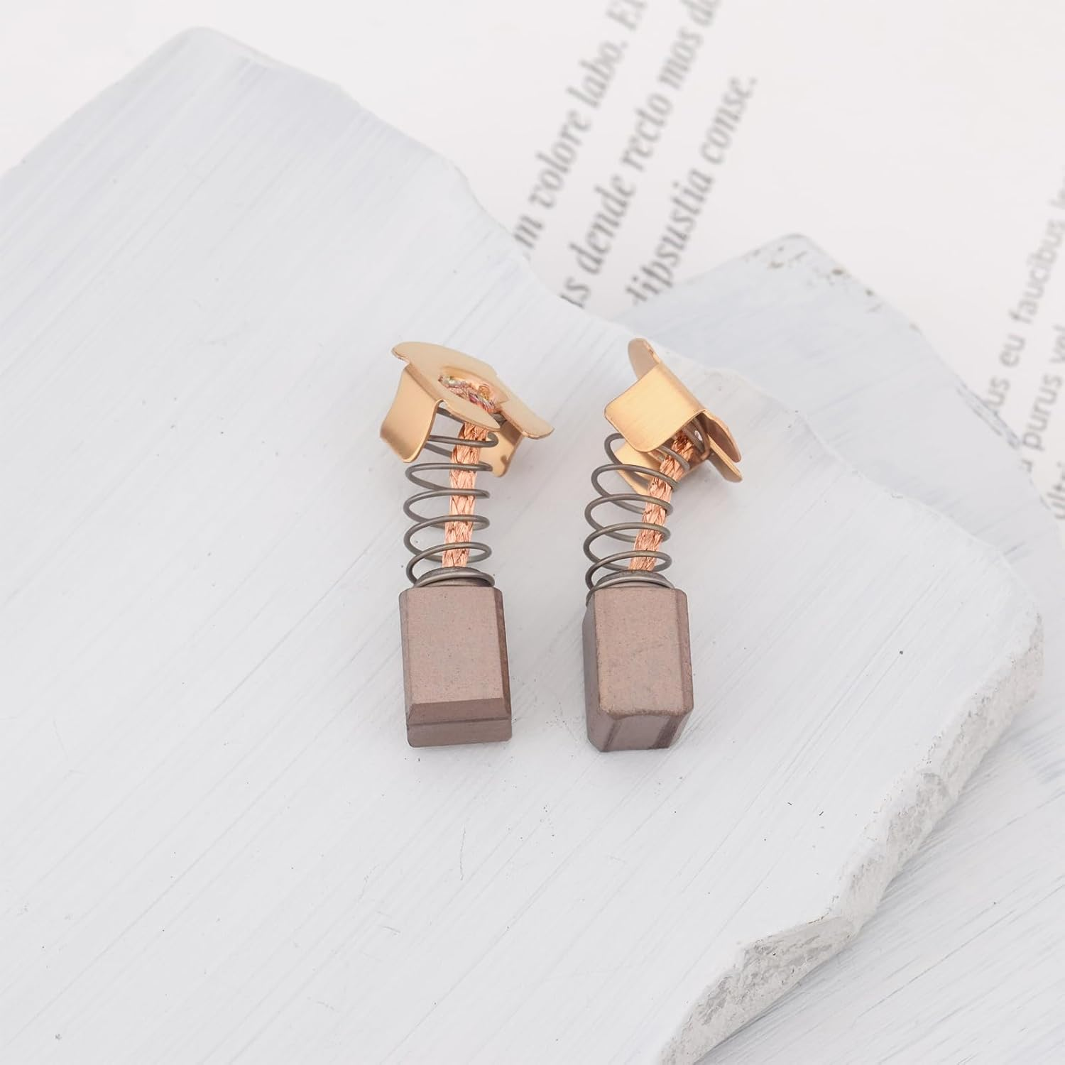 Be in Your Mind 4 Pcs Power Tool Carbon Brush Replacement Motor Brushes 7Mm X 7Mm X 9.5/12Mm Compatible with Makita CB430 BHR200 DCS550 191971-3 image number 3