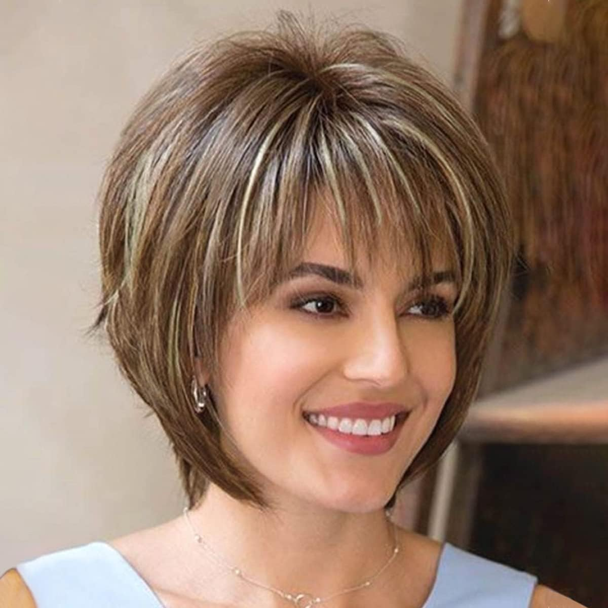 Creamily Short Blonde Wig for Women Ombre Blonde Short Wig Natural Layered Straight Synthetic Hair Wig with Bangs Short Wigs for Women Platinum Blonde Wig for Women