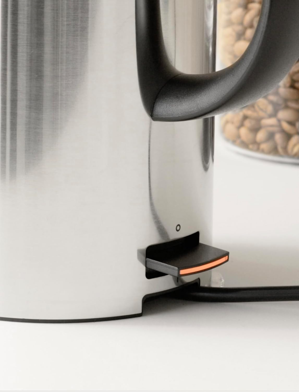 Stelton EM77 Electric Cooker, Kettle, Teapot, Quick Boiling, Low Energy Consumption, Removable Limescale Filter, Safety Switch, 1.5 Litres, Steel, EU Plug image number 5