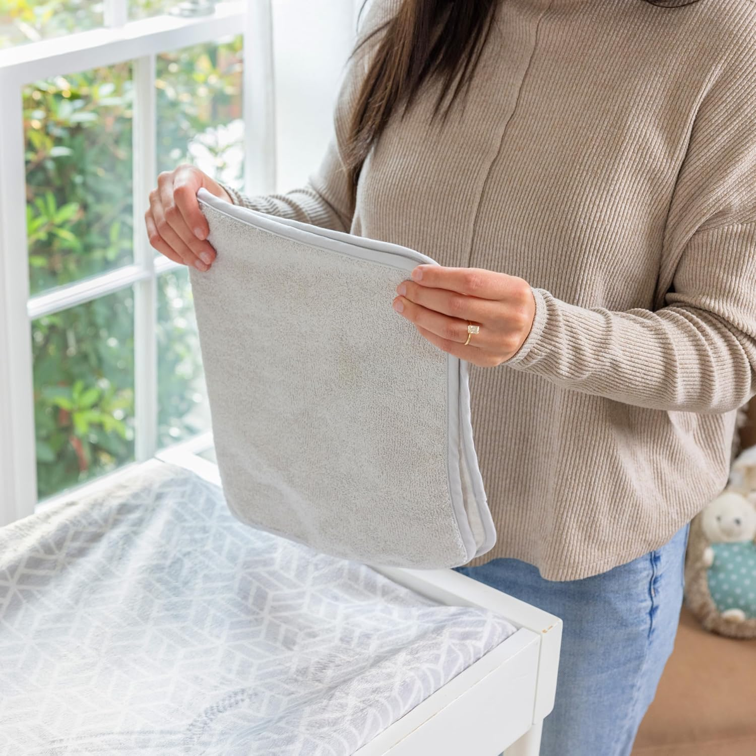 Summer Basic Changing Essentials Kit, 3-Piece image number 6