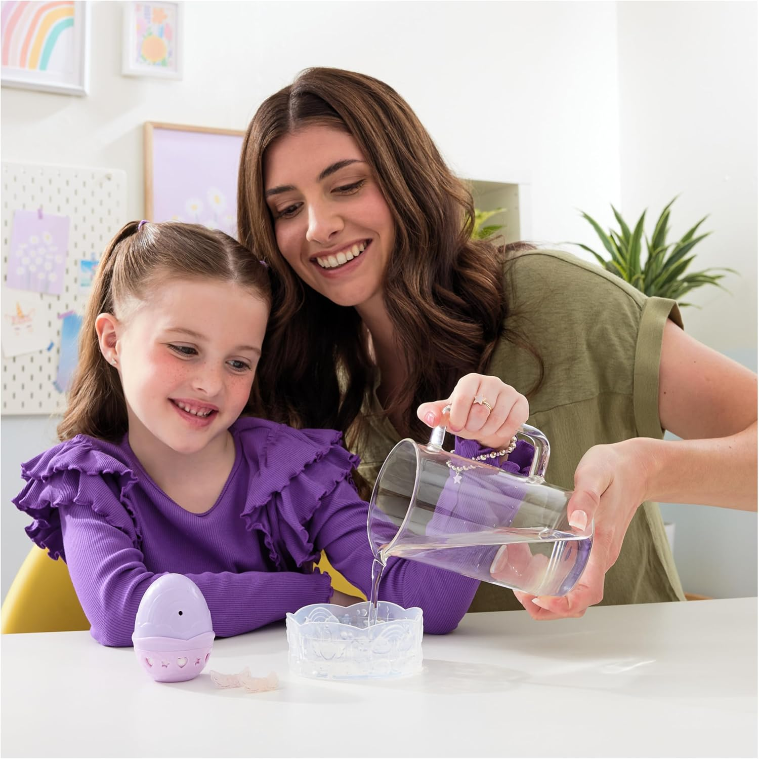 Hatchimals Alive, Rainbow Splash Fizzy Colour Surprise Toy, Hatch Twins or Triplets from Colour-Reveal Egg (Style May Vary), Kids&rsquo; Toys for Girls & Boys