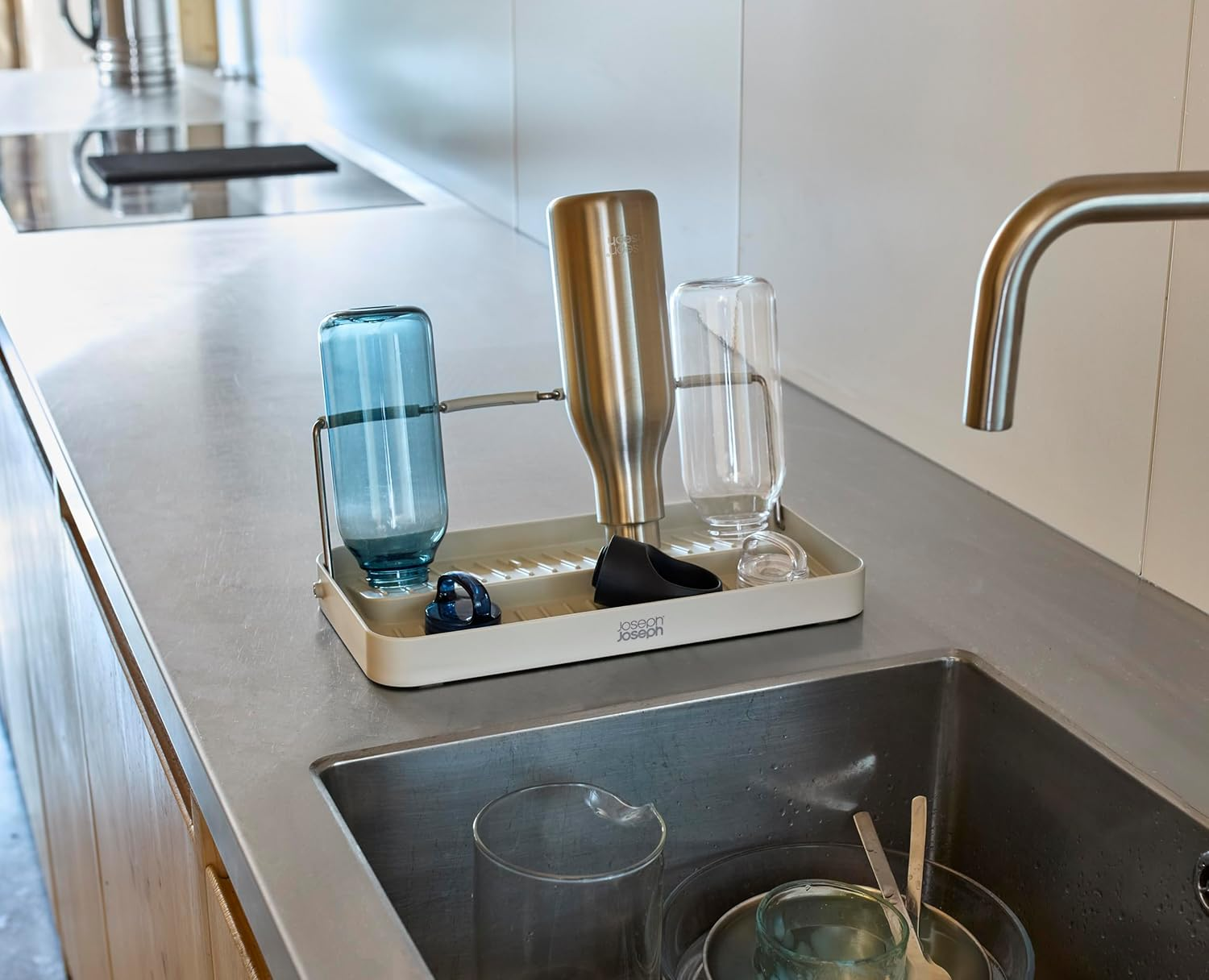 Joseph Joseph Drysmart Folding Water Bottle Drying Rack, Space Saving Draining Board Organiser, Recycled Plastic image number 3