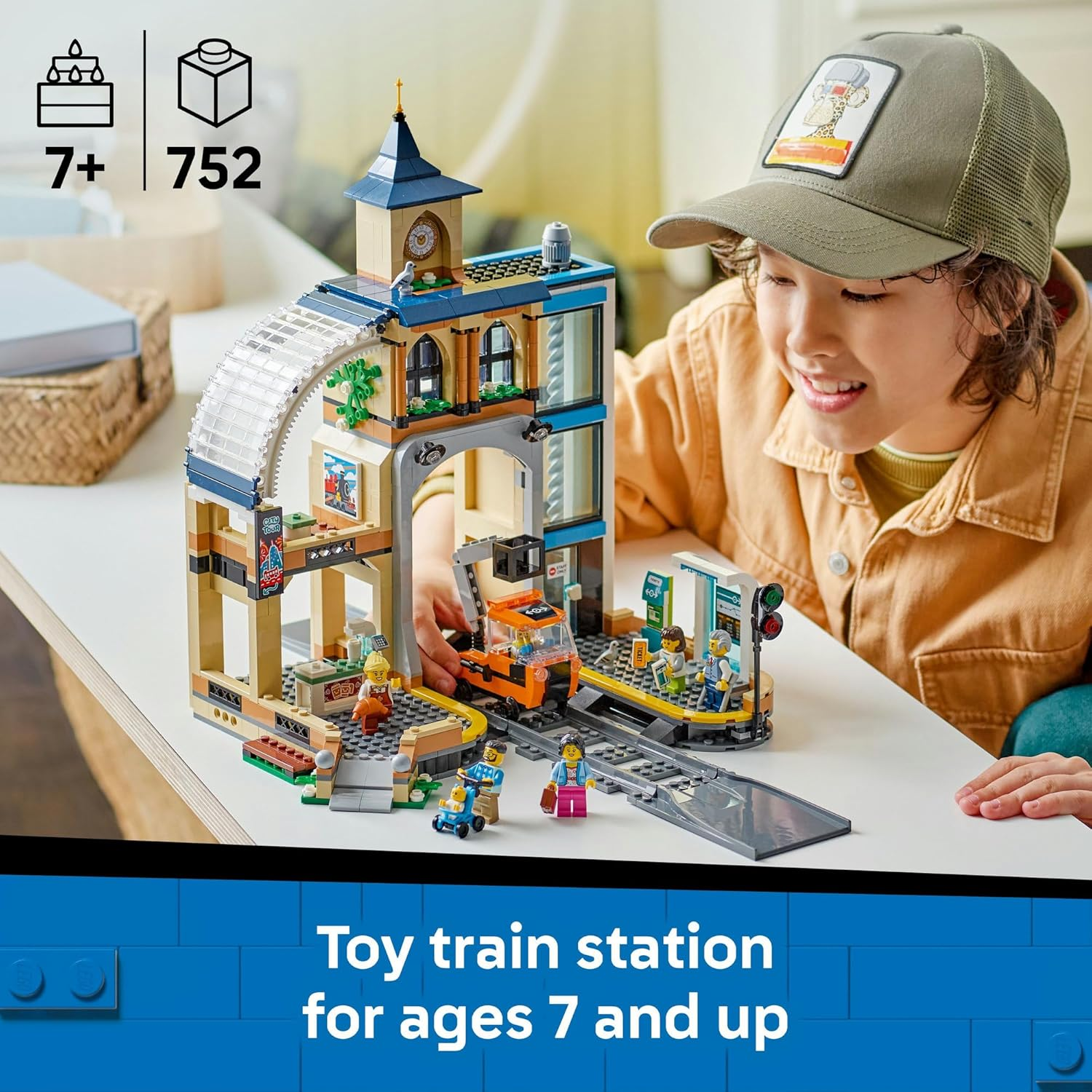 LEGO&reg; City Central Train Station 60469 for Fans of Construction Toys,Model Rail Vehicles and Imaginative Play,Includes a Railcar with a Cherry Picker, 6 Minifigures,Baby Figure and 2 Pigeon Figures image number 1