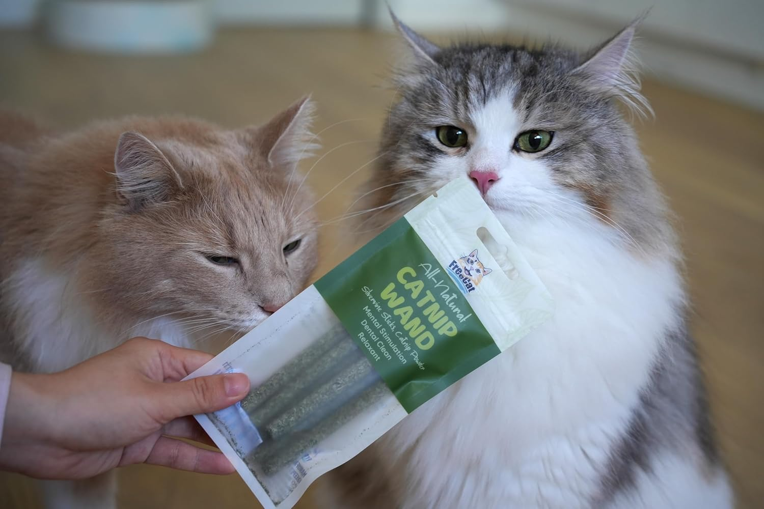 All-Natural Catnip Wand 6Pcs image number 1