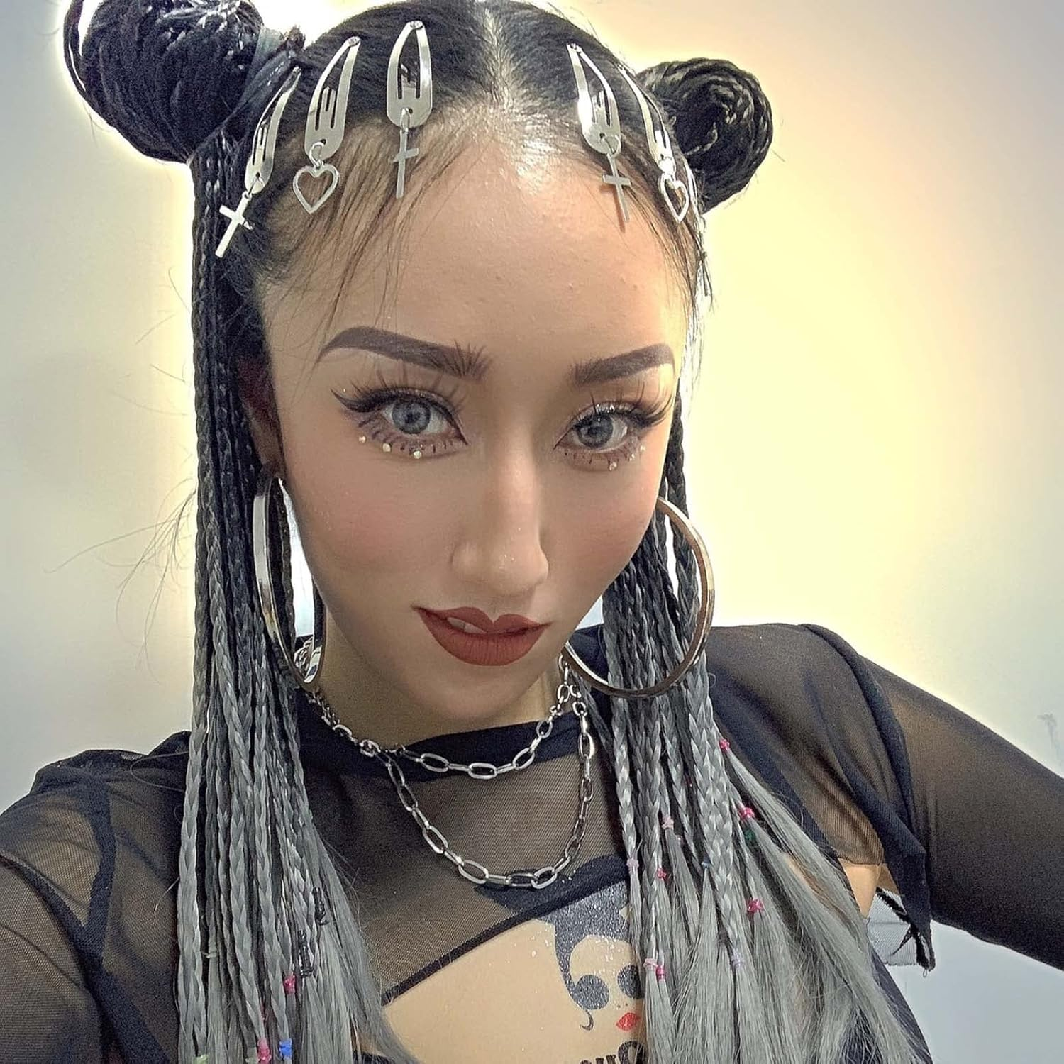 Tseenyi Cross Snap Hair Clip Heart Hair Snap Clip Barrette Clip Cross Heart Pendant Hair Clips Silver Metal Hair Clip Cross Bang Clip Side Clip Hair Accessories for Women and Girls Gifts image number 2