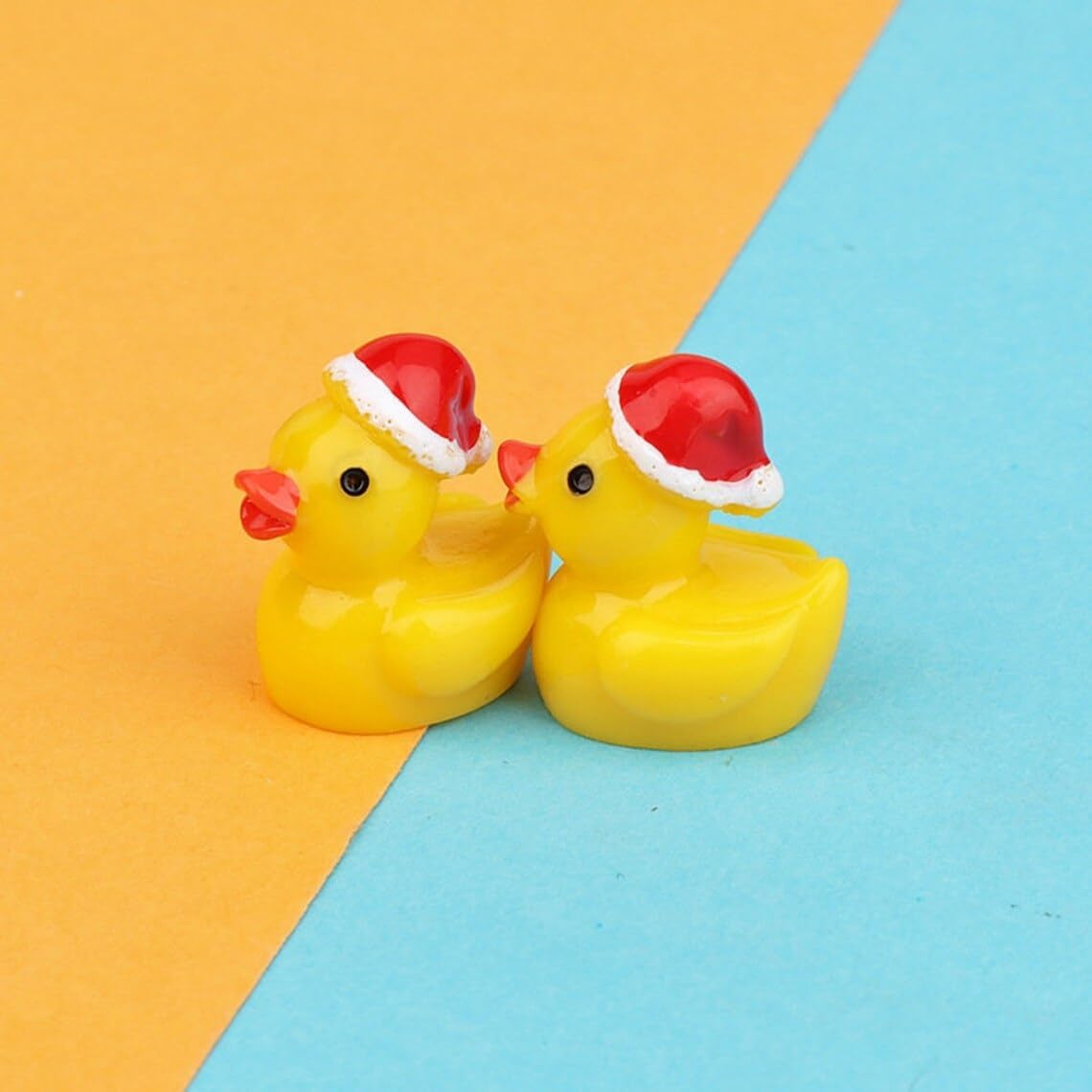 Mini Christmas Resin Tiny Yellow Duck, Dollhouse Miniature Tiny Yellow Duck, Terrarium Fairy Garden Dolls Toy, Mini Micro Landscaping Decoration (2 PCS) image number 5