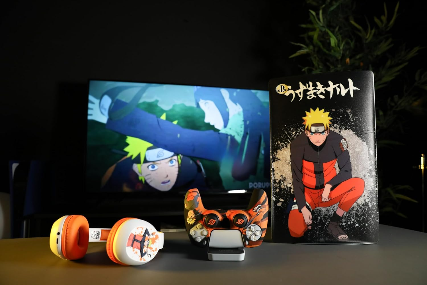 Konix Naruto Shippuden Silicone Case for Dualsense PS5 Controller - Thumb Rest - Kurama/Ky&ucirc;bi and Naruto - Black image number 5