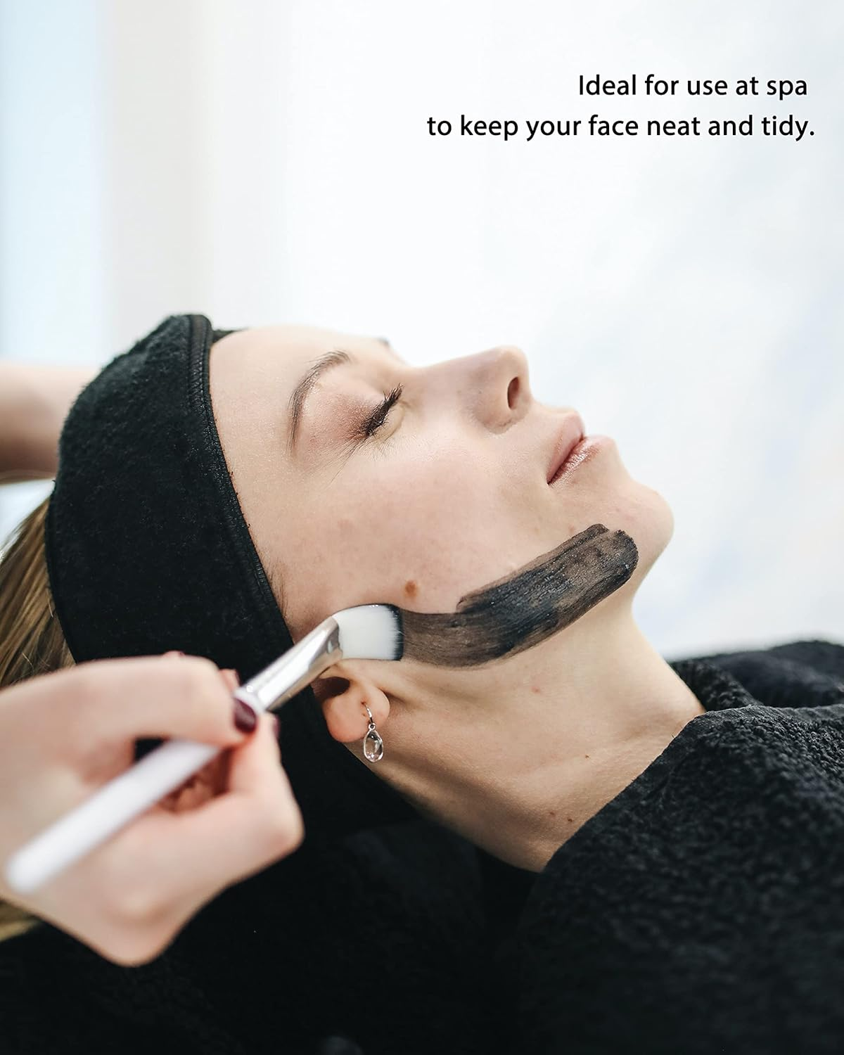 Mohern 4Pcs Spa Facial Headband, Makeup Bath and Sport Headband, Adjustable Terry Cloth Headband with Magic Tape(Black & White) image number 3