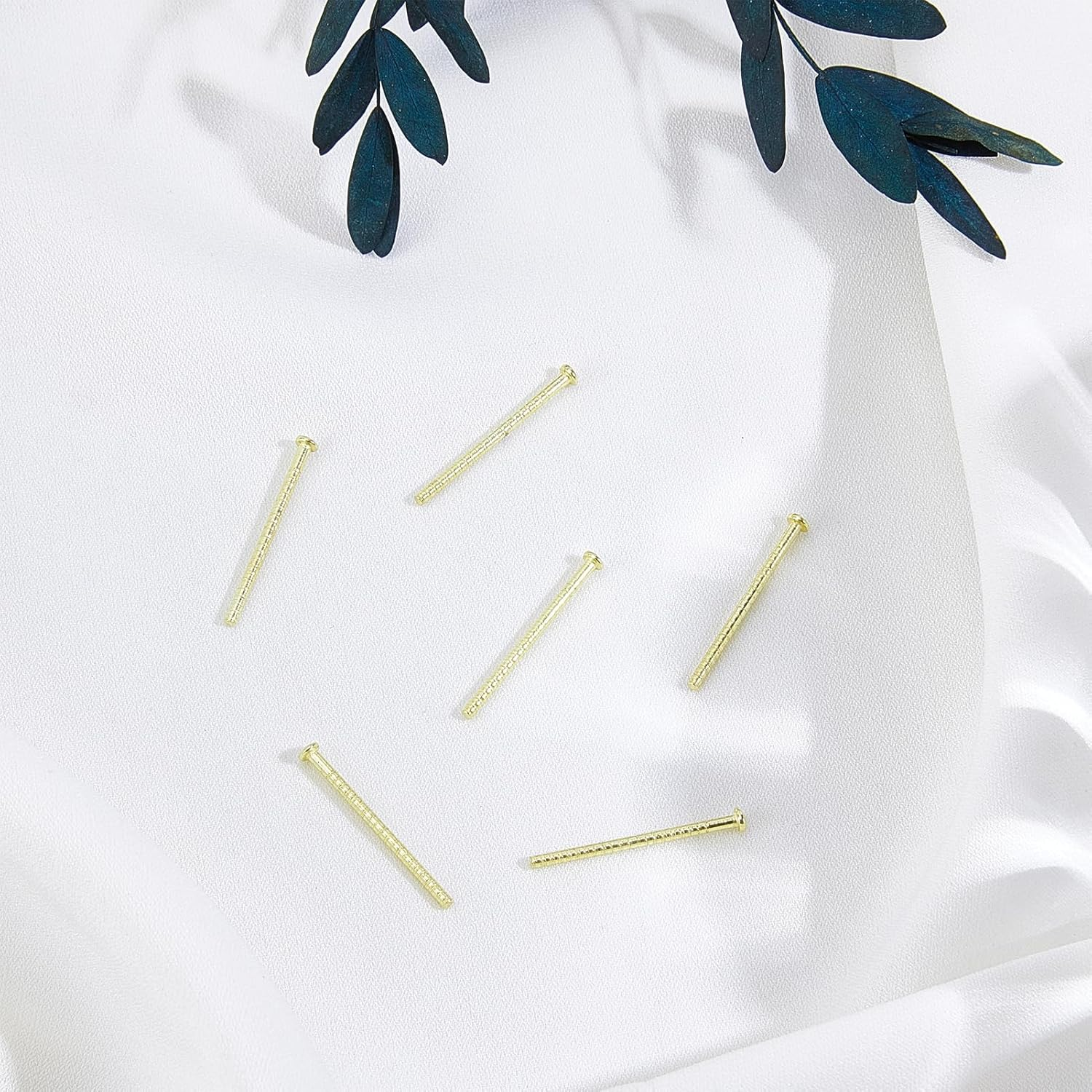 NICENEEDED Pack of 5 Central Axle Bars for Hair Clip Spring Replacement 25 Mm Golden Central Axis for Repair Parts of Square and Rectangular Butterfly Jaw Clamps image number 1